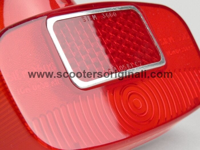 Vespa Tail Light Lens Replacement for GS160 & Vespa 150 SIEM - High-Quality Scooter Rear Light Cover - Perfect for Night Riding and Safety Upgrades