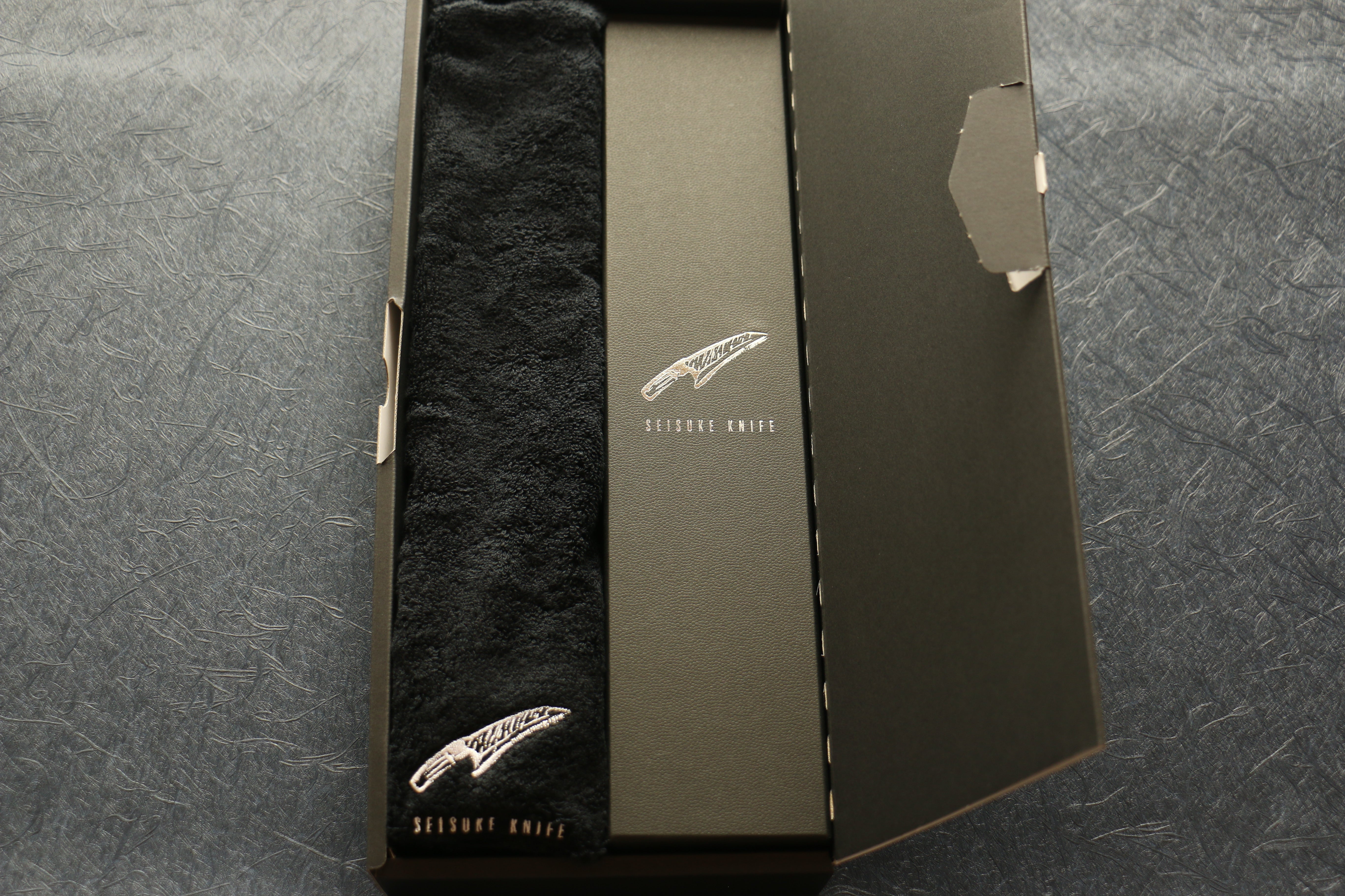 Premium Seisuke Swedish Steel Santoku Knife with Mahogany Handle & Black Towel Gift Set - Perfect for Home Chefs, Cooking Enthusiasts & Gourmet Gifts