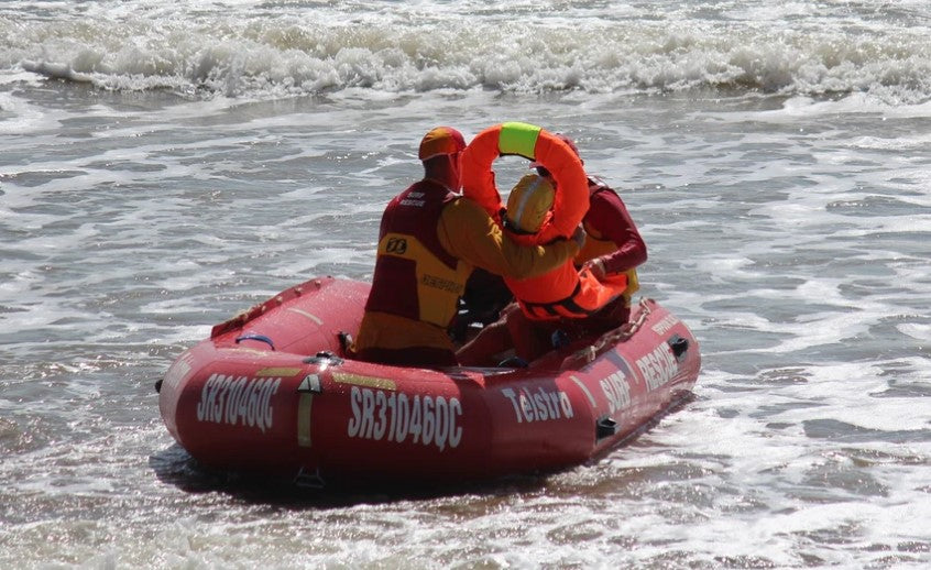Water Rescue IRB Inflatable Rescue Boat for Conscious Casualty - 1.5m Safety Equipment for Lifeguards & Emergency Responders | Perfect for Beach, Pool & Open Water Rescue Operations