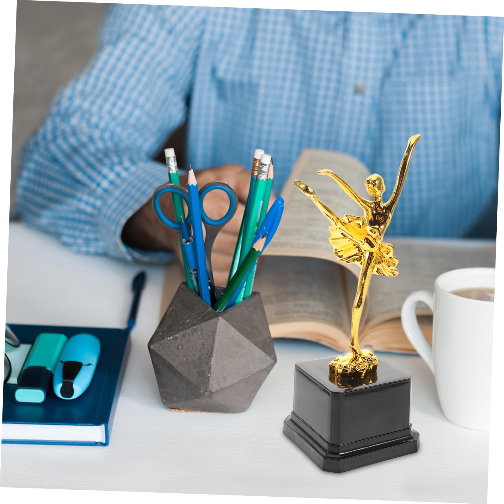 HANABASS Ballet Dance Trophy Cup - Elegant Decorative Award for Teenager's Competitions, Perfect for Dance Recitals and School Performances