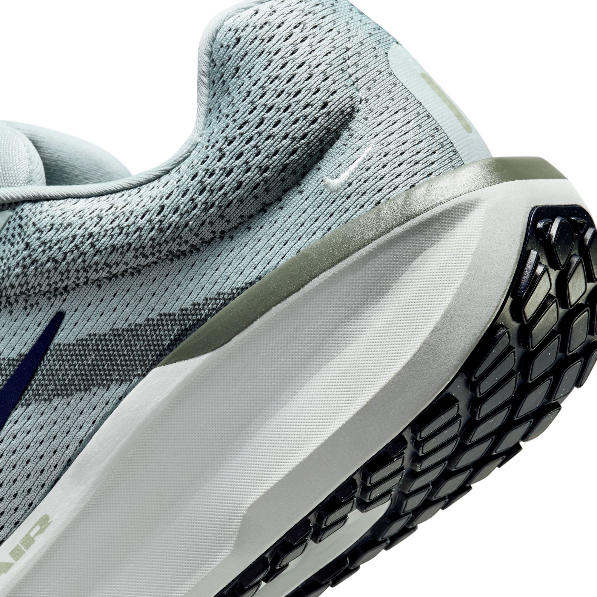 Nike Winflo 11 Running Shoes for Men - Lightweight Cushioned Athletic Sneakers for Jogging, Training & Gym Workouts