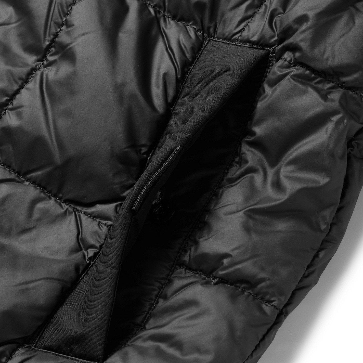 Canada Google Black Quilted Down Bomber Jacket - Warm Winter Coat for Men & Women | Perfect for Outdoor Activities, Travel & Cold Weather