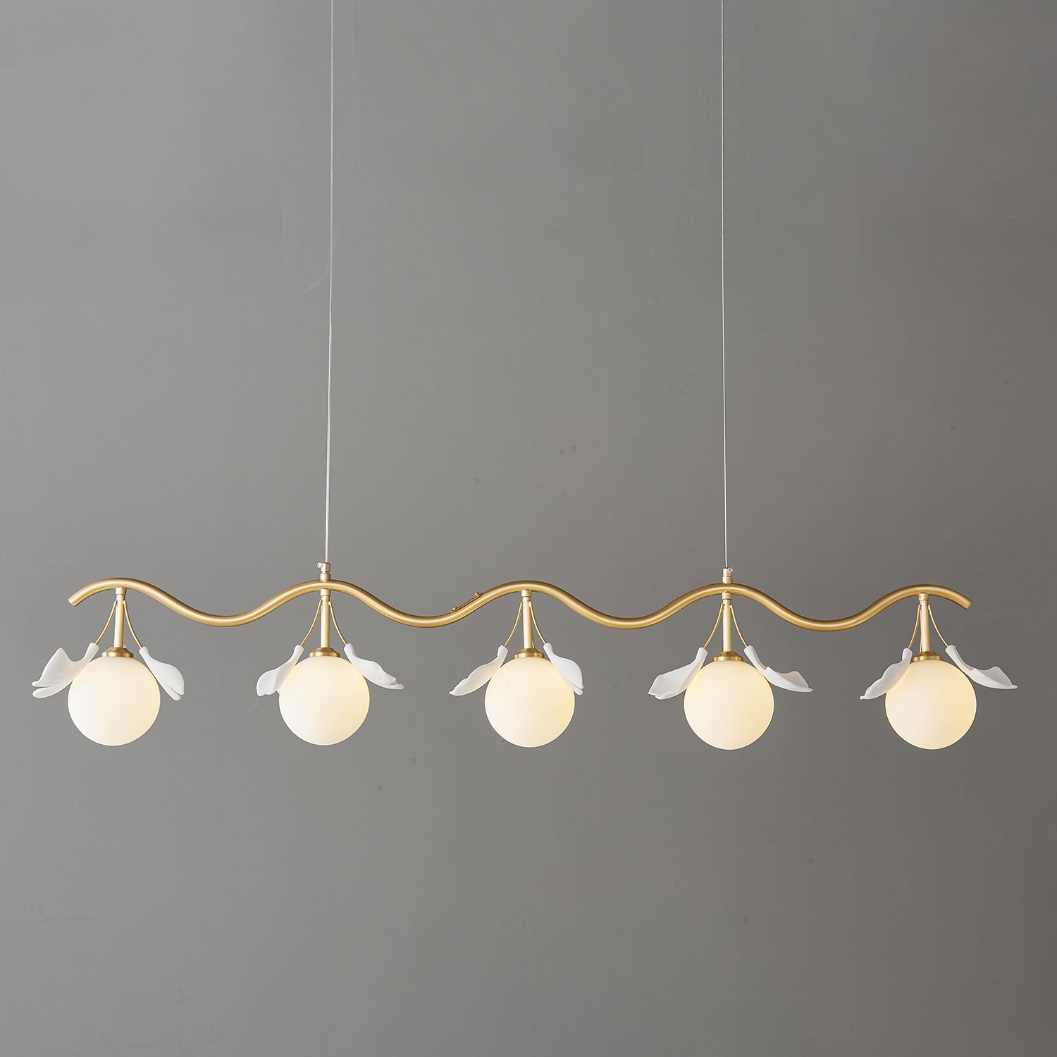 Evander Modern Gingko Leaf Chandelier - Elegant Gold Ceiling Light Fixture for Dining Room, Living Room, Bedroom Decor