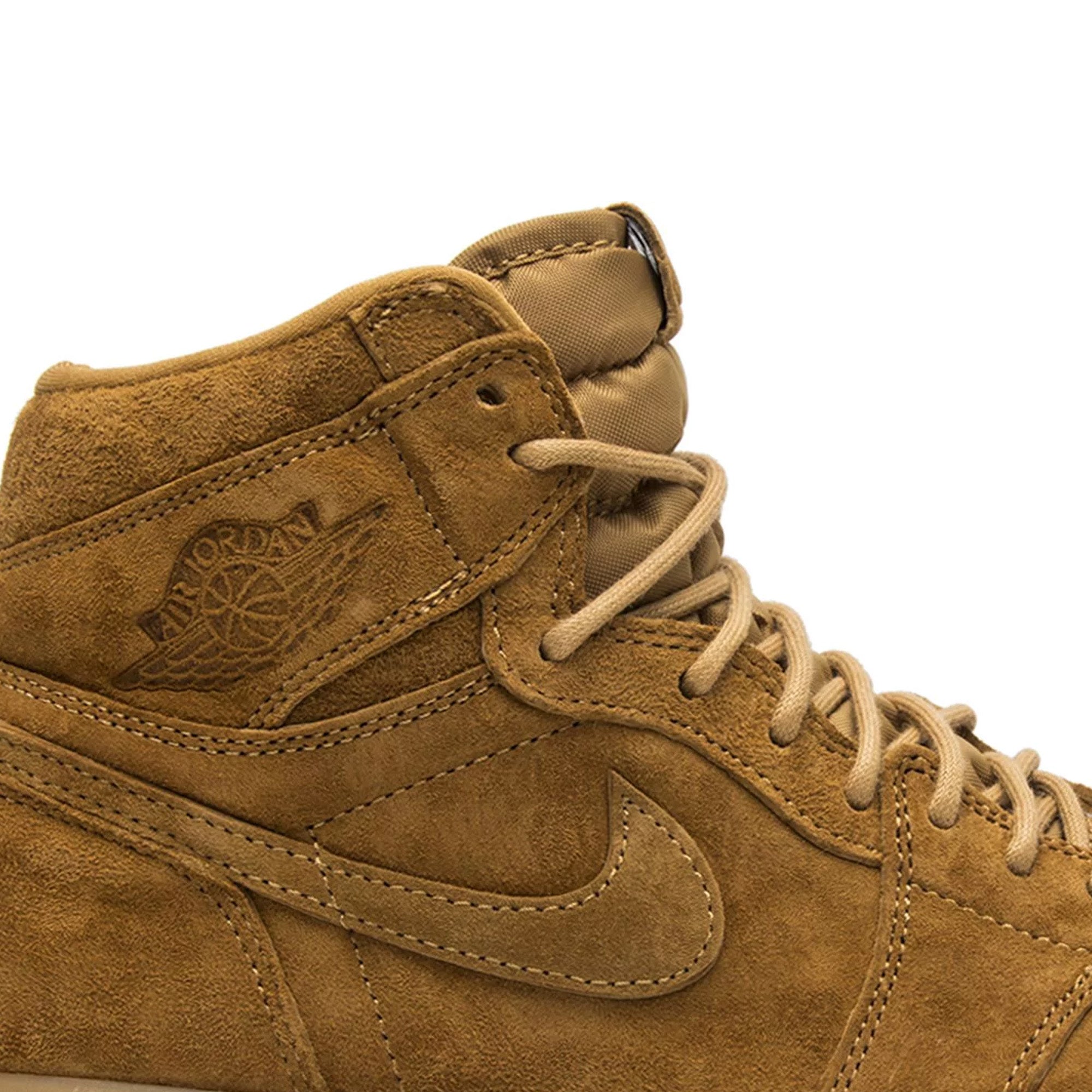 Air Jordan 1 Retro High OG 'Wheat' Sneakers (2017) - Men's Basketball Shoes for Streetwear & Casual Outfits