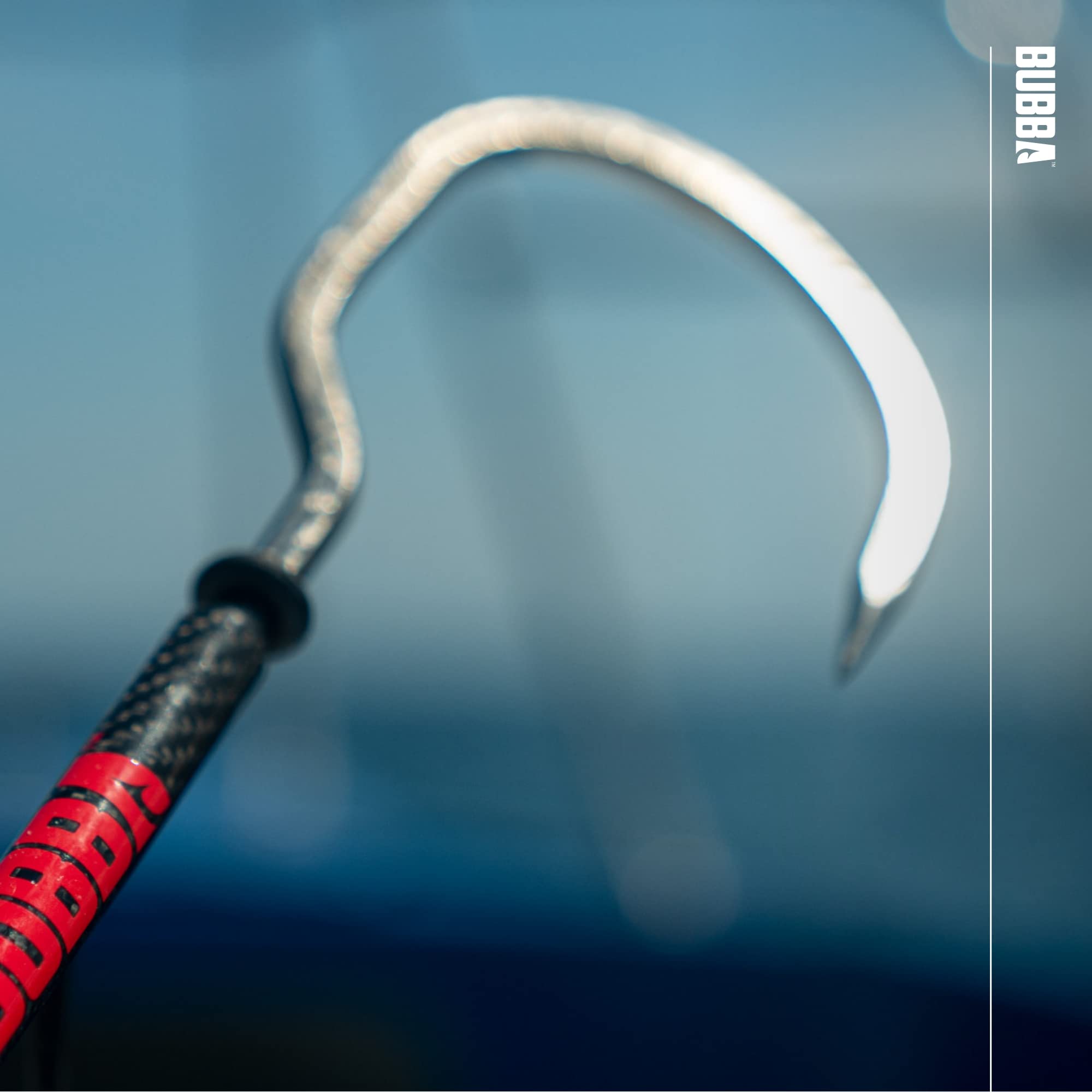 BUBBA 5 Foot Fishing Gaff with 3 Inch Stainless Steel Offset Hook | Non-Slip Grip Handle & Carbon Fiber Shaft | Heavy Duty for Saltwater Fishing, Boat Fishing & Outdoor Adventures