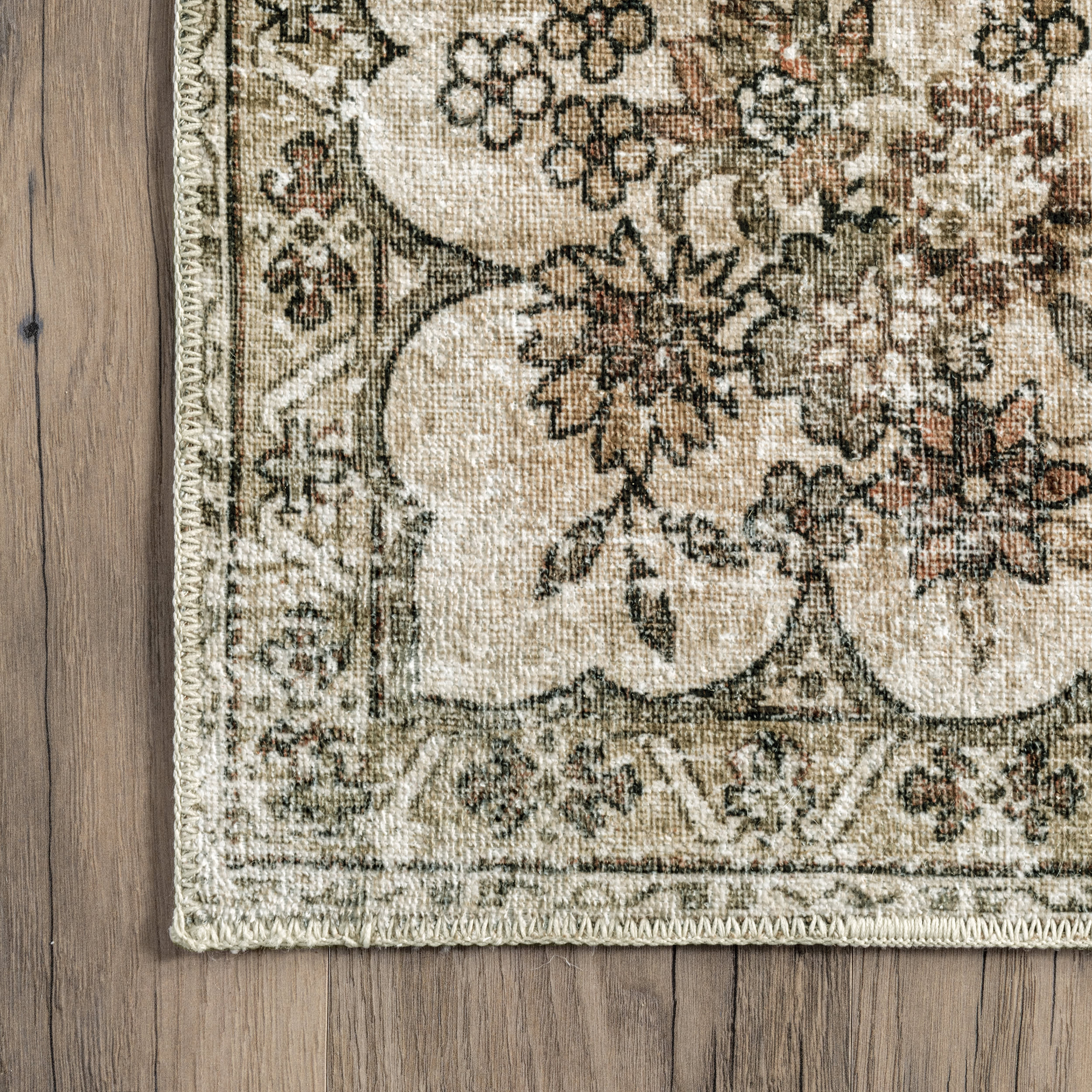 Audrina Persian Washable Rug - Soft & Durable Beige Area Rug for Living Room, Bedroom, Dining Room - Easy to Clean & Stain Resistant