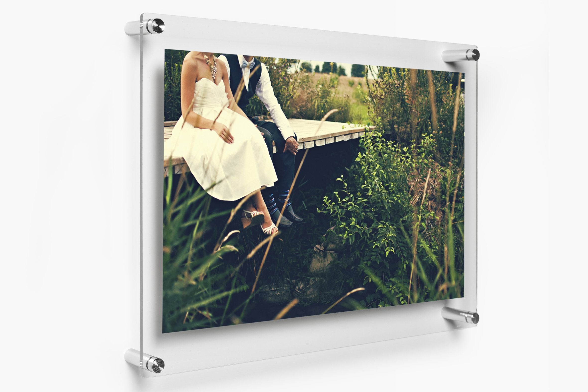 Premium Double Panel Acrylic Floating Picture Frames - Modern Silver Display for Art, Photos & Memorabilia - Perfect for Home Decor, Gallery Walls & Office Displays