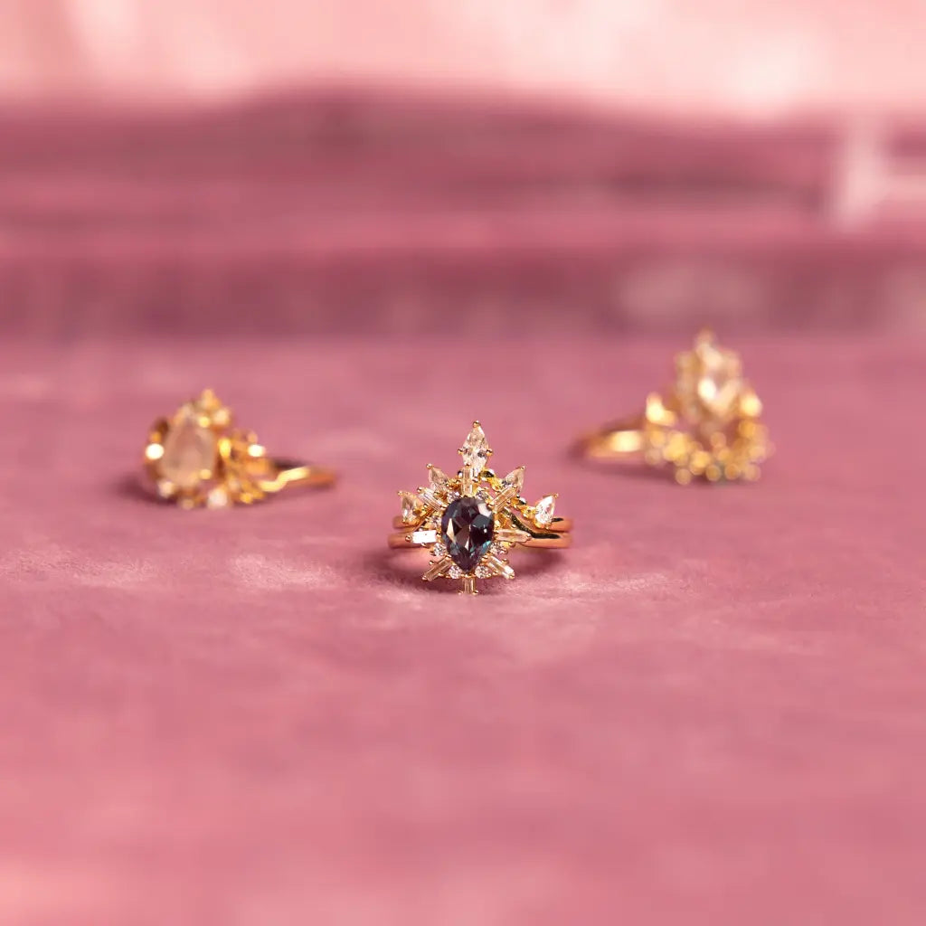 Alice Ring Set with Genuine Alexandrite Gemstone – Elegant Jewelry for Women, Perfect for Weddings, Anniversaries & Special Occasions