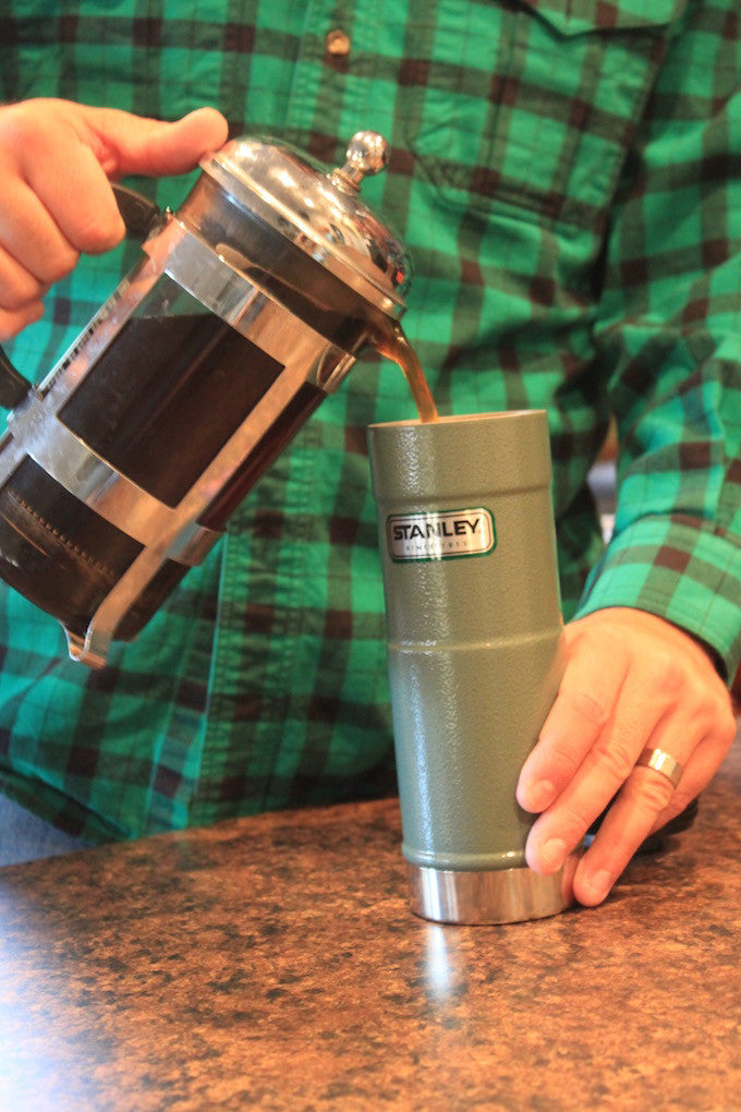Stanley Classic One Hand Vacuum Insulated Travel Mug 16oz (0.47L) - Leakproof Stainless Steel Coffee Thermos for Camping, Hiking & Office Use