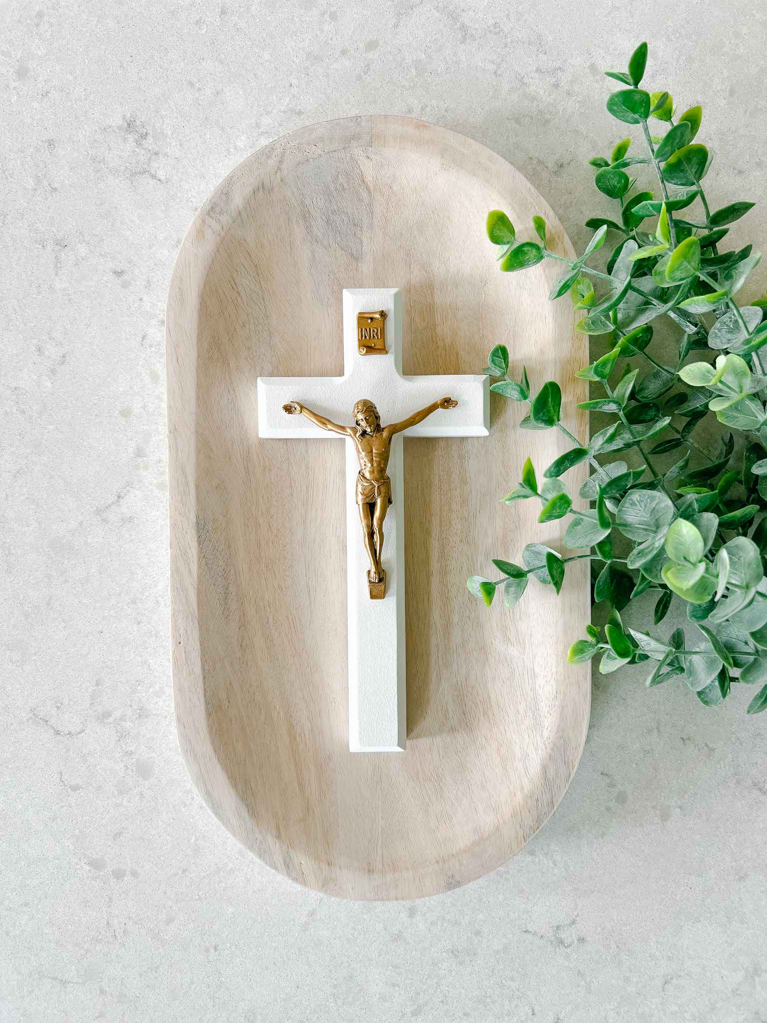White Wooden Crucifix - Handcrafted Religious Cross for Home Decor, Church, and Prayer - Perfect for Wall Hangings and Spiritual Gifts