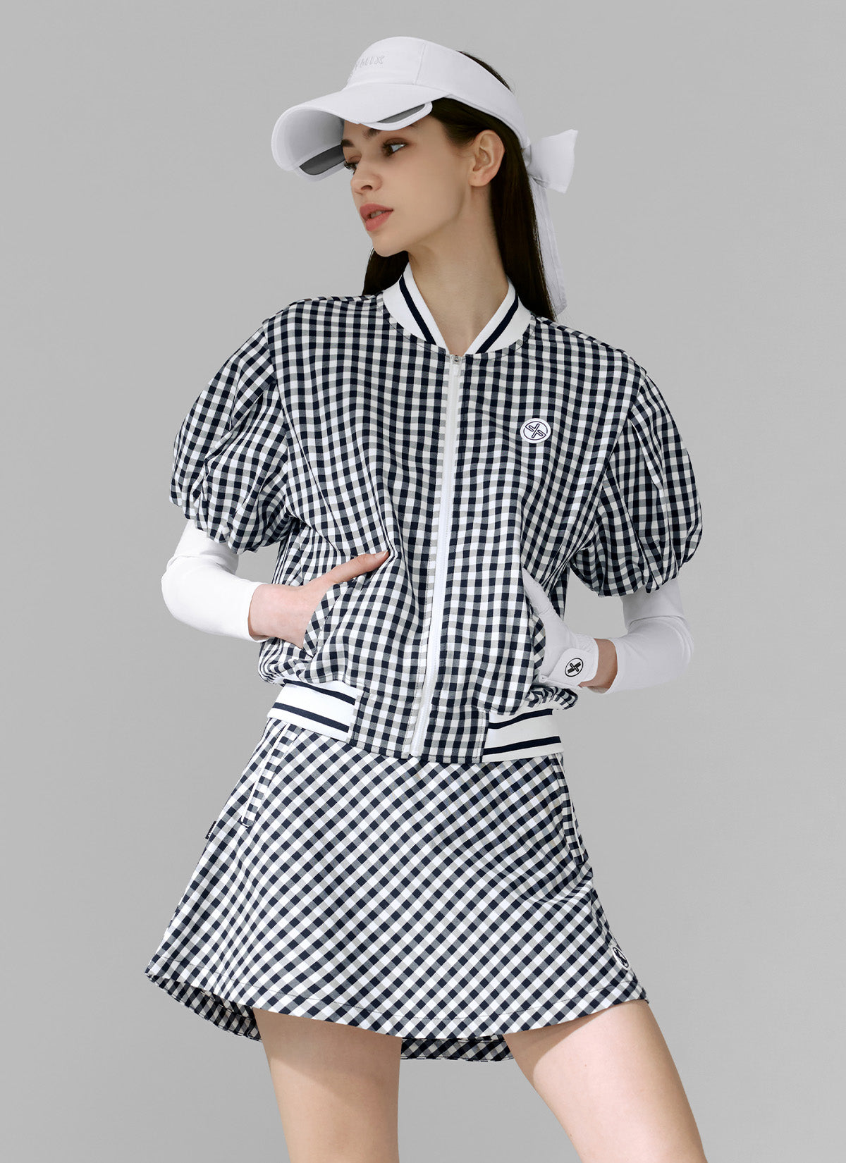 Stylish Check Puff Short Sleeve Jumper for Women - Trendy Plaid Puff Sleeve T-Shirt Top | Perfect for Casual Outfits, Date Nights & Fall Layering