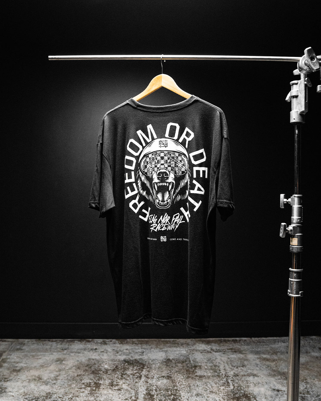 Race Track Bear Graphic Tee - Black Cotton T-Shirt for Men & Women - Casual Streetwear, Gaming & Motorsport Enthusiasts