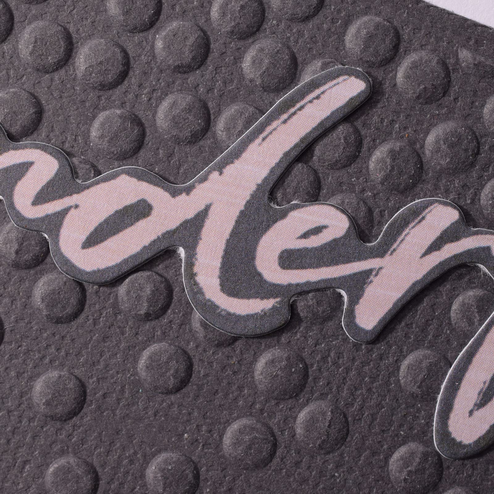 Vaessen Creative Mini Embossing Folder - Dots 2 | 3x5 Inch Texture Tool for Scrapbooking, Greeting Cards & Paper Crafts | Perfect for DIY Projects, Wedding Invitations & Home Decor