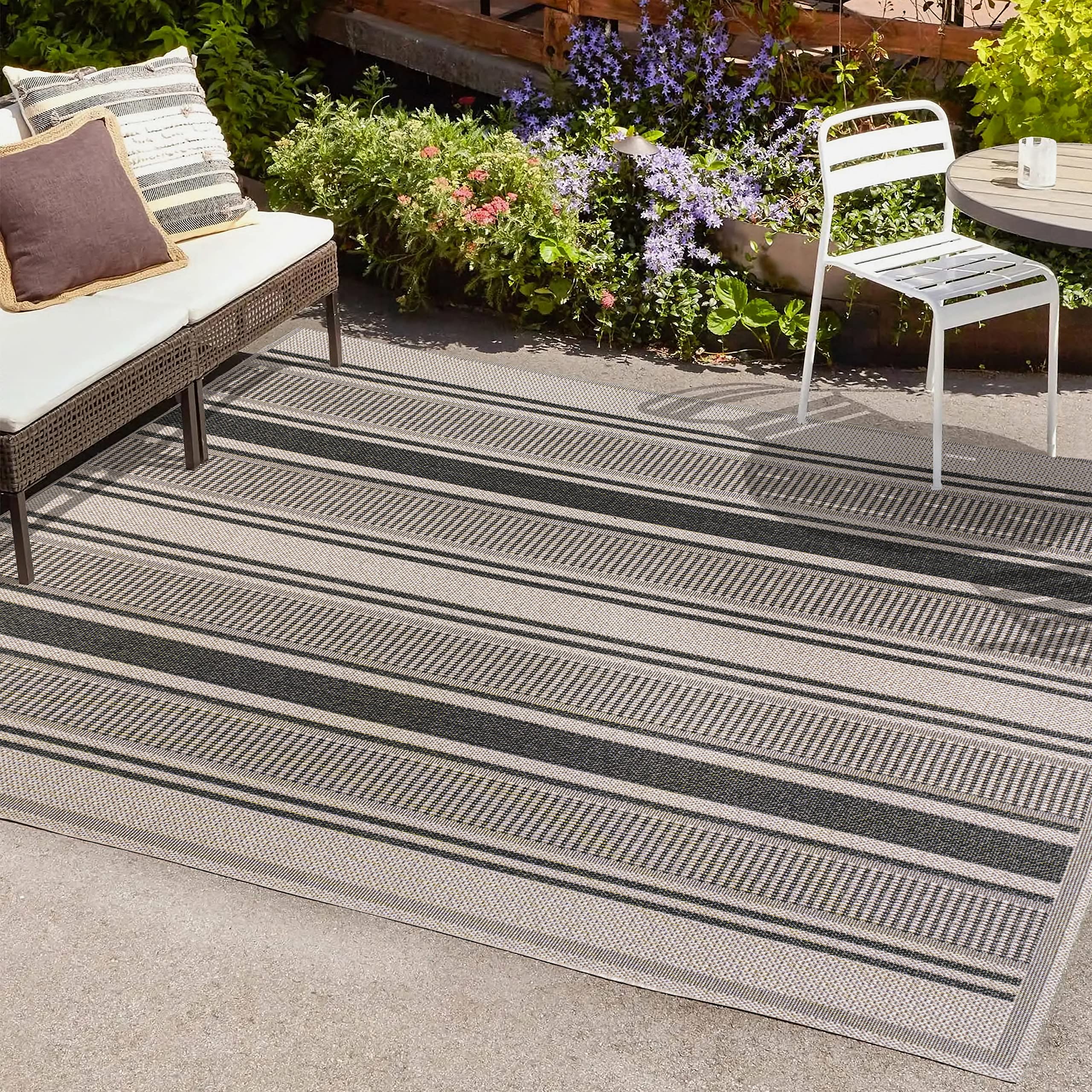 JONATHAN Y SMB202D-8 Modern Double Stripe Indoor/Outdoor Area Rug - Rustic Farmhouse Design, Easy to Clean, Non-Shedding, Black/Beige, 8' x 10' - Perfect for Bedroom, Kitchen, Backyard & Patio Decor