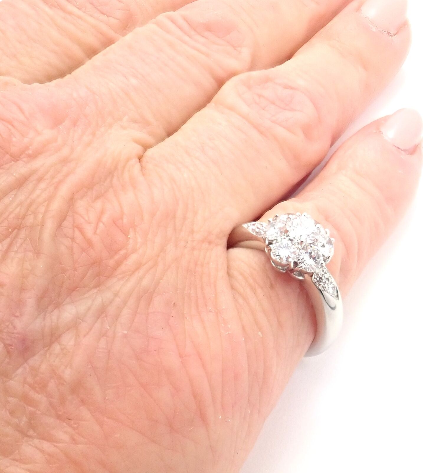 Authentic Van Cleef & Arpels Platinum Diamond Fleurette Flower Ring - Luxury Jewelry for Weddings, Anniversaries & Special Occasions