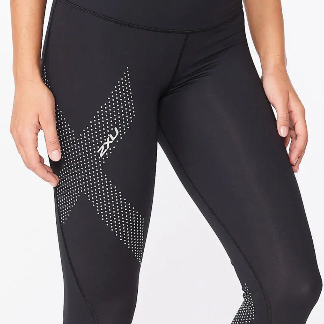 2XU Women's Motion Mid-Rise Compression Tights - High-Performance Workout Leggings for Running, Yoga & Gym Training