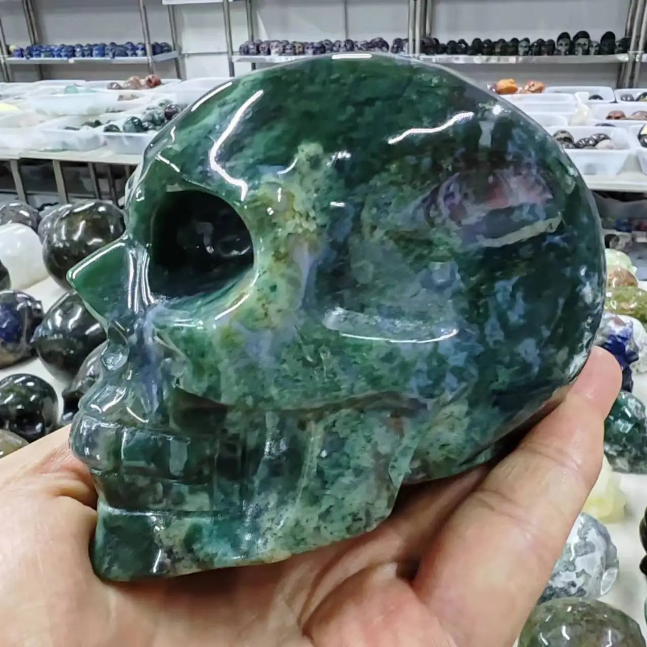 Natural Moss Agate Crystal Skull - Healing Energy Gemstone for Reiki, Meditation & Home Decor | Unique Spiritual Gift for Collectors & Healing Practitioners | Perfect for Yoga Spaces, Altars & Positive Energy Rooms