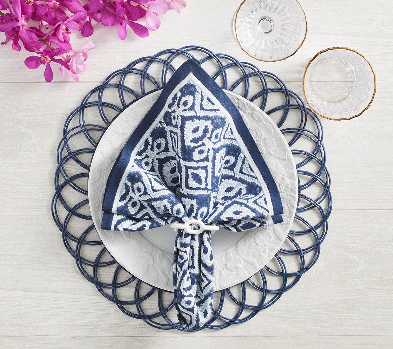 Premium Navy & Blue Alfresco Napkins - Soft, Durable & Absorbent for Outdoor Dining, Picnics & Parties