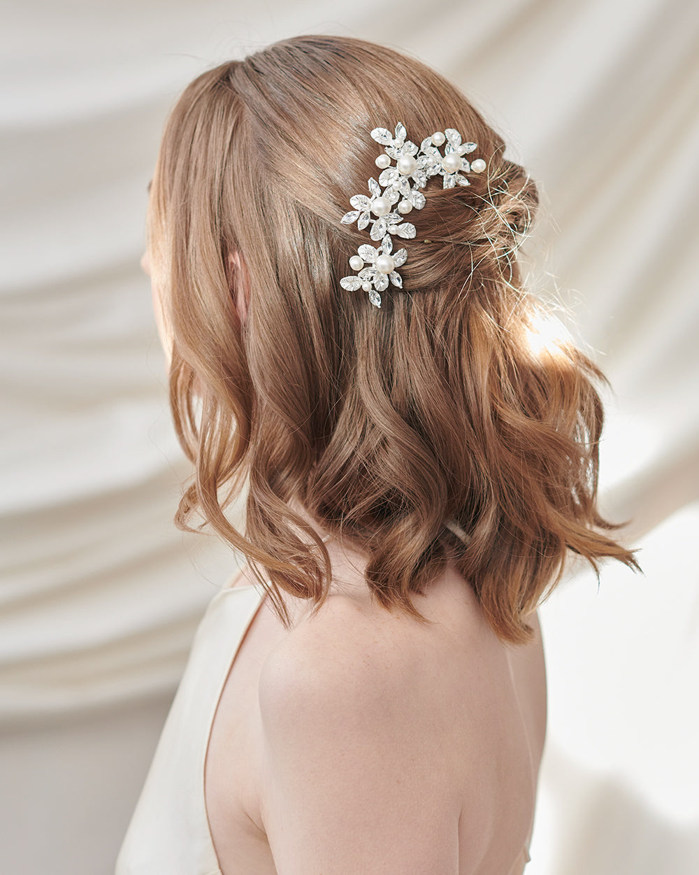 Livia Pearl Hair Comb - Elegant Pearl Embellished Hair Accessory for Women | Perfect for Weddings, Prom, Parties & Special Occasions