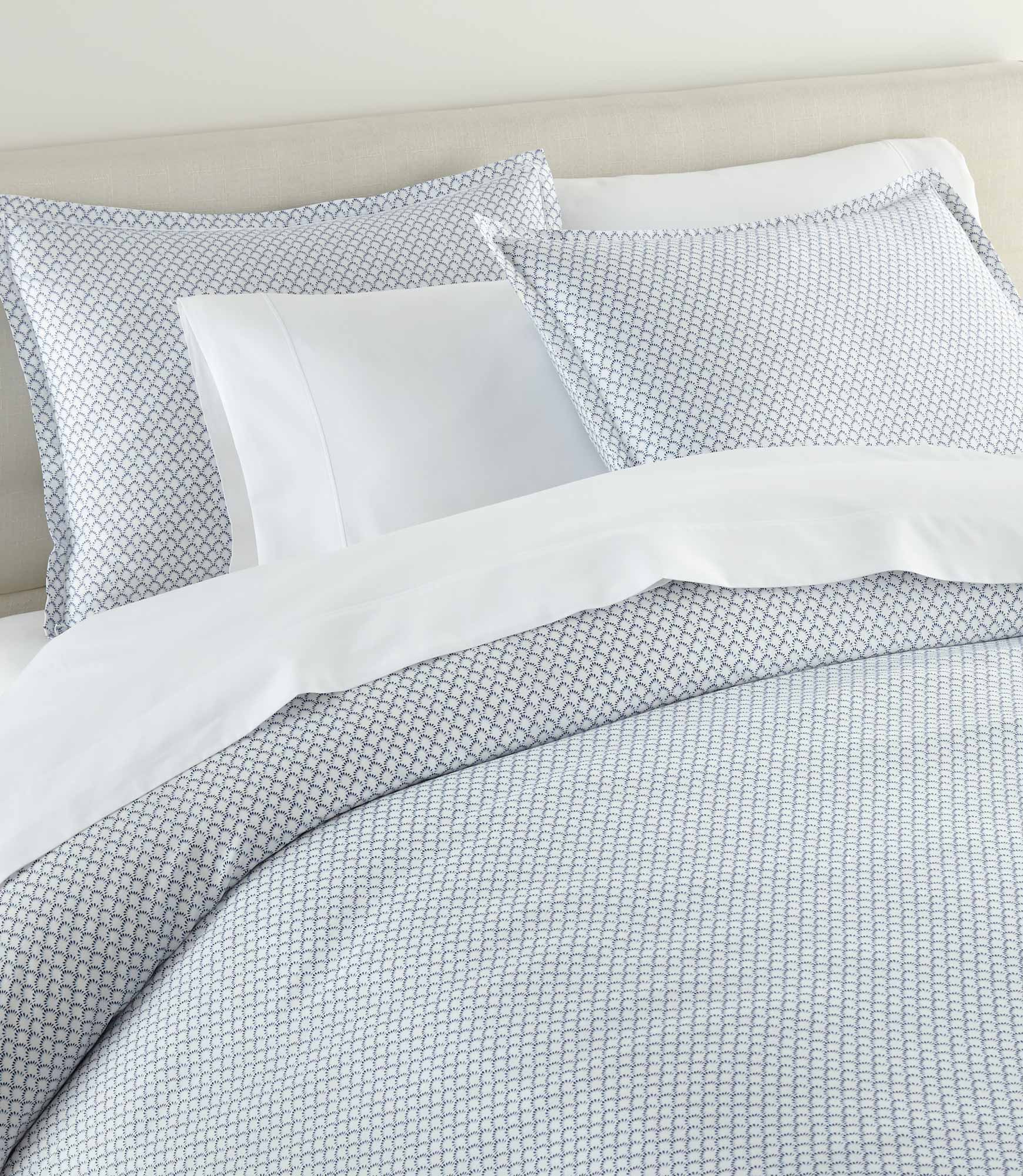 Luxury Classic Printed Duvet Cover Set - Queen Size Bedding with Pillowcases - Soft & Breathable Cotton - Perfect for Master Bedroom, Guest Room & Dorm Decor