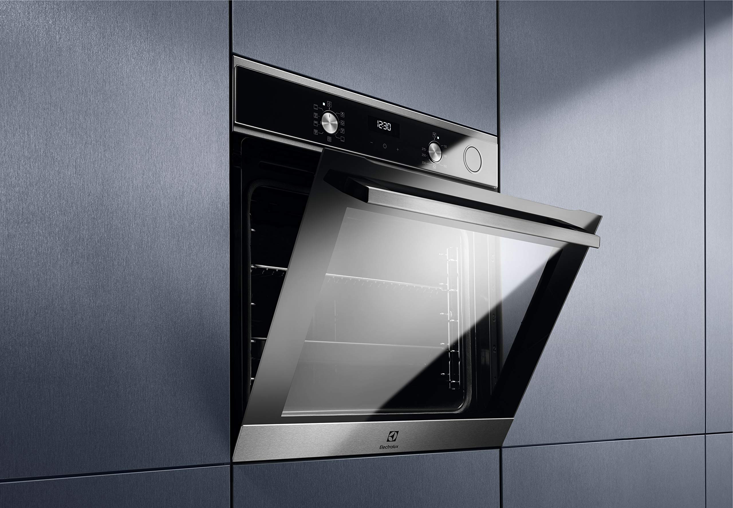 Electrolux EOC5H40X 72L Built-in Electric Oven with Convection Fan & Steam Cooking - 2780W Stainless Steel Multifunction Oven for Baking, Roasting & Healthy Cooking | Perfect for Home Kitchens & Professional Chefs