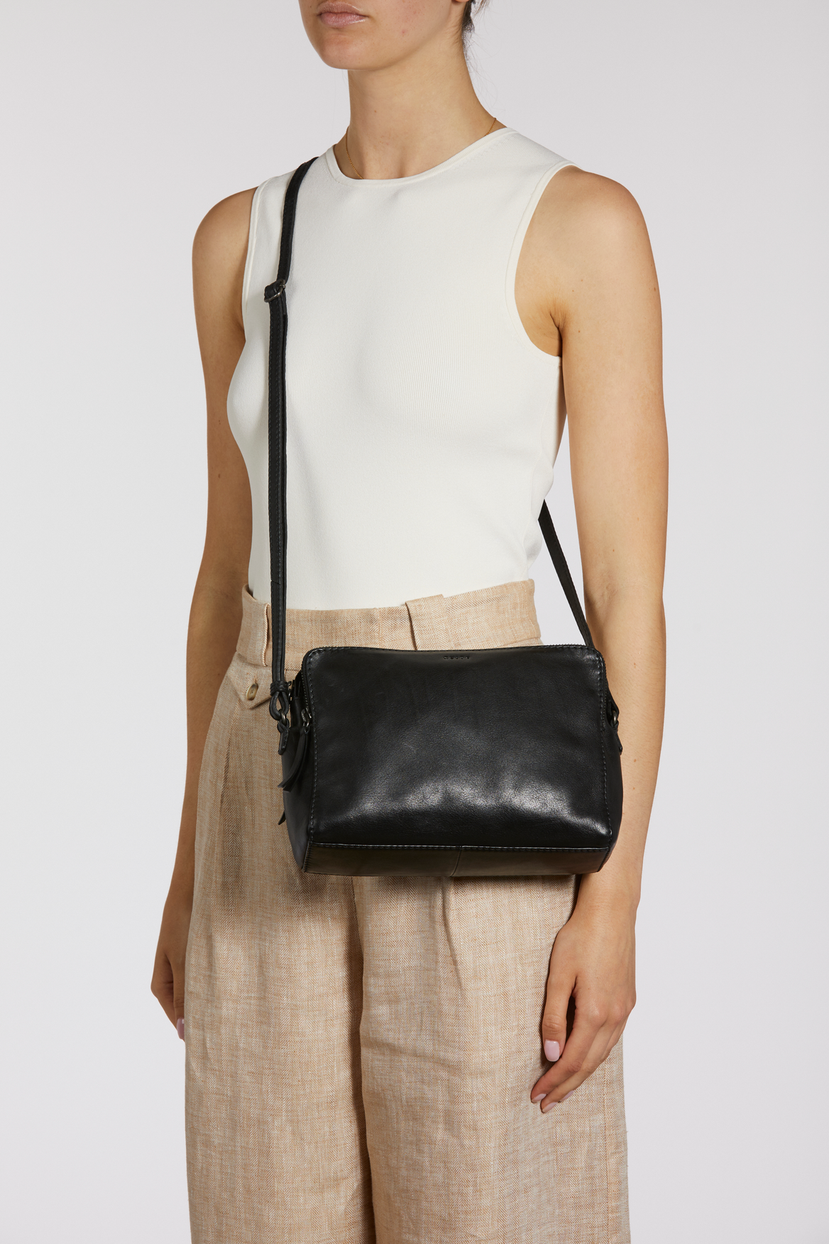 Stylish Maya Leather Crossbody Bag for Women - Genuine Leather Purse with Adjustable Strap - Perfect for Travel, Shopping & Everyday Use