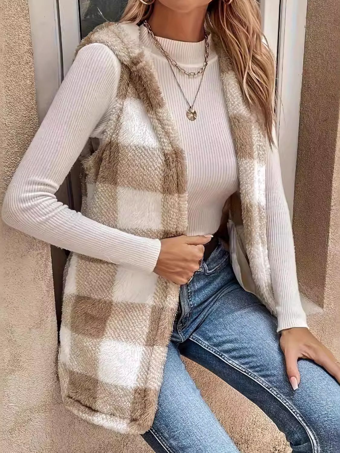 Cozy Plaid Hooded Vest for Women - Winter Warm Fleece Jacket for Outdoor Activities & Casual Wear
