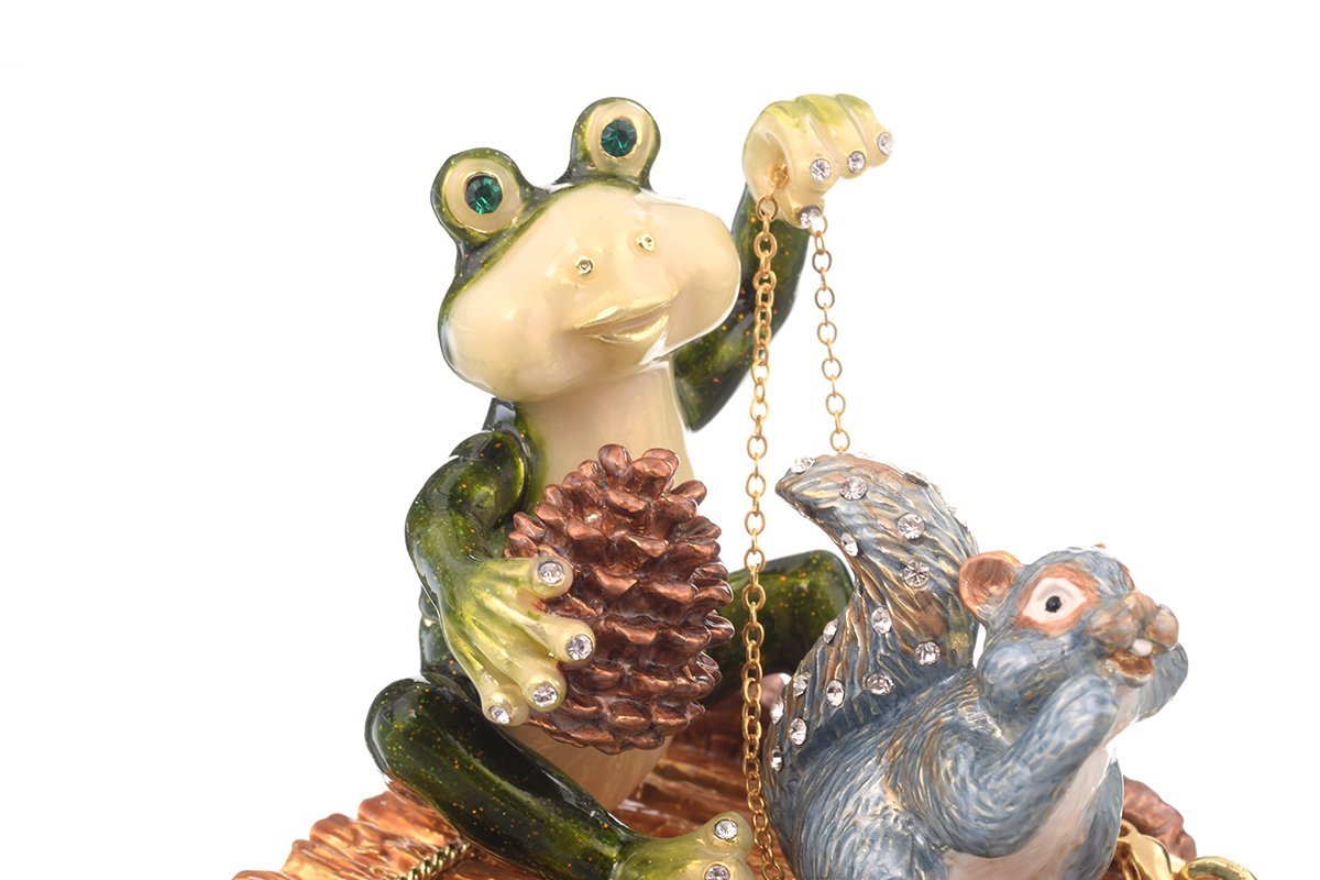 Handcrafted Frog and Squirrel Wooden Car Trinket Box with Crystal Decor - Miniature Animal Collectible Figurine for Home Decor, Gift Giving, and Display Collection