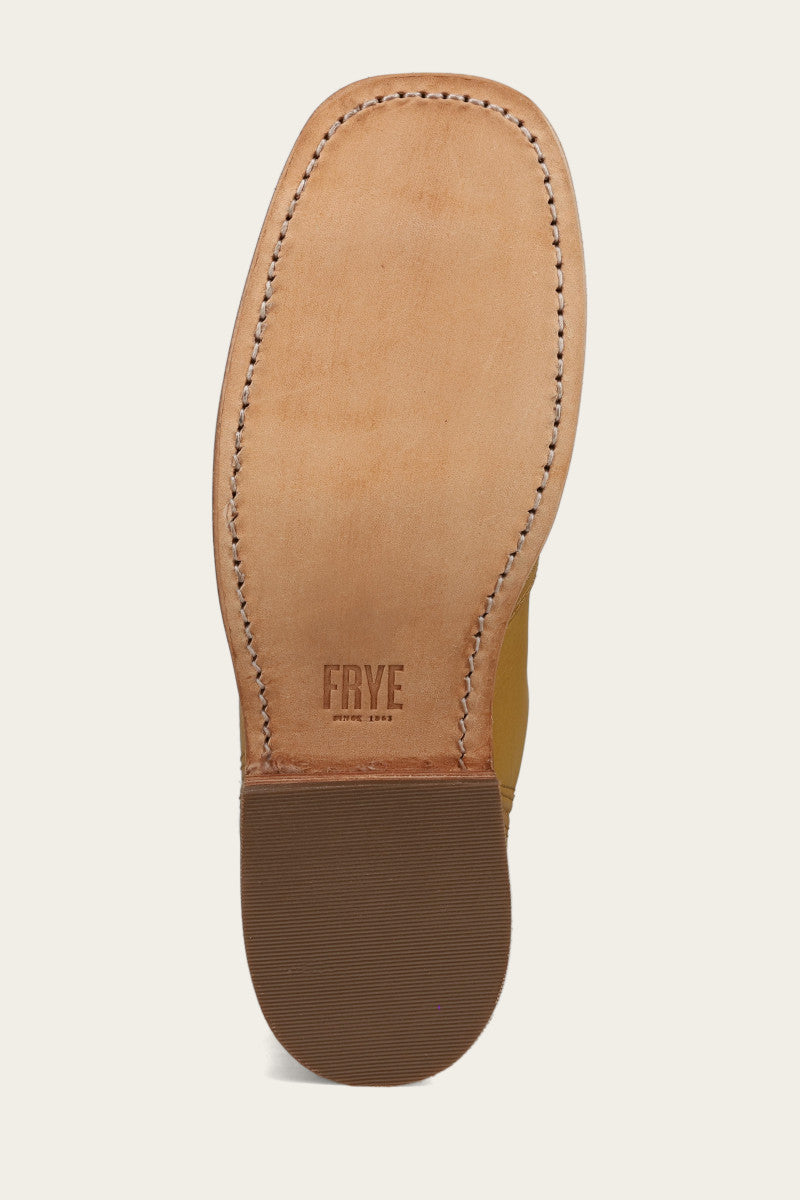 Vintage Campus Chelsea Boots - Eco-Friendly Pre-Owned Leather Ankle Boots for Women | Perfect for Fall Fashion, Casual Outfits & Sustainable Wardrobe