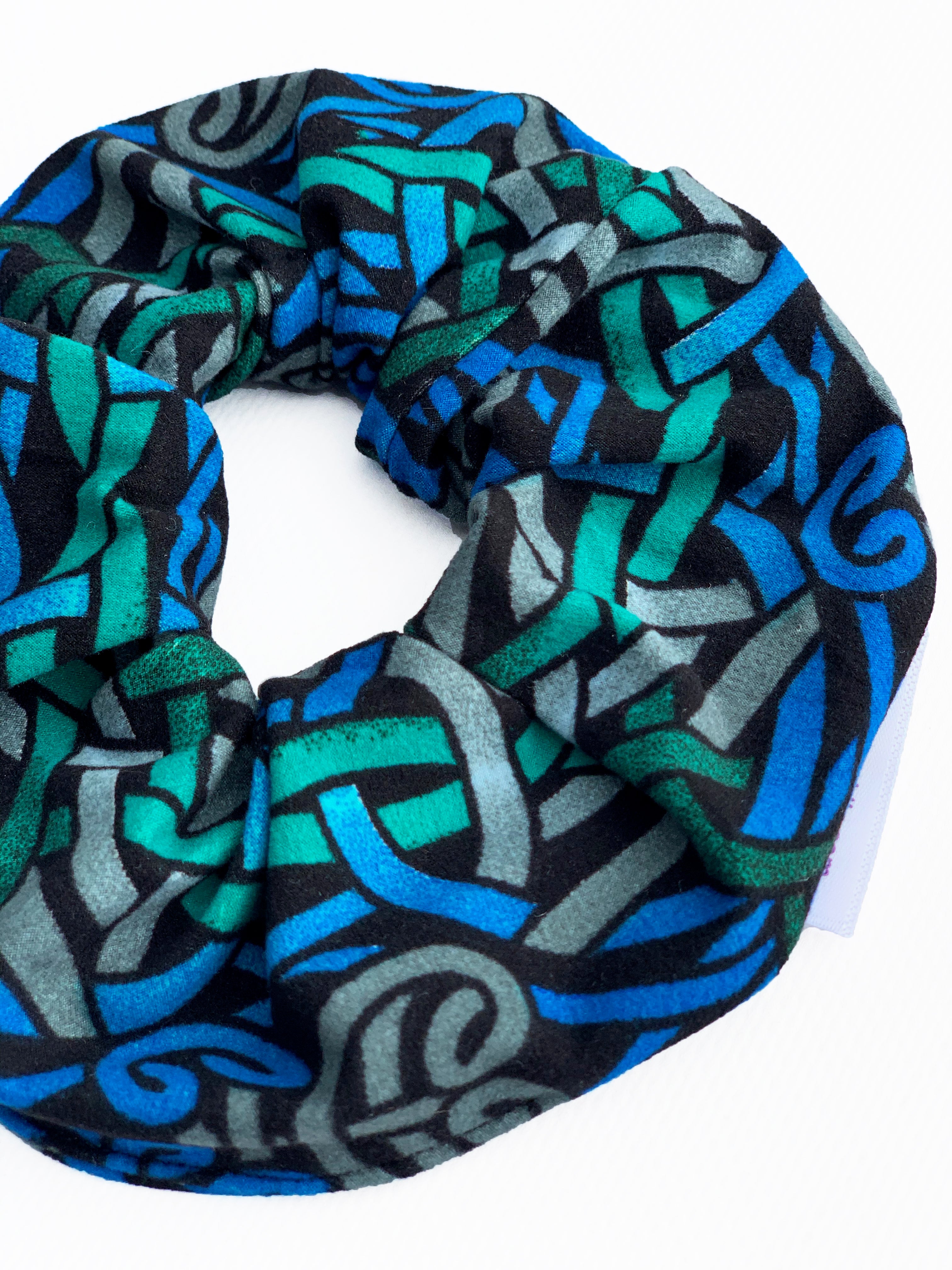 Celtic Twist Scrunchie - Elegant Hair Accessory for Women, Soft Fabric Hair Ties for Ponytails & Buns - Perfect for Workouts, Yoga, and Everyday Styling