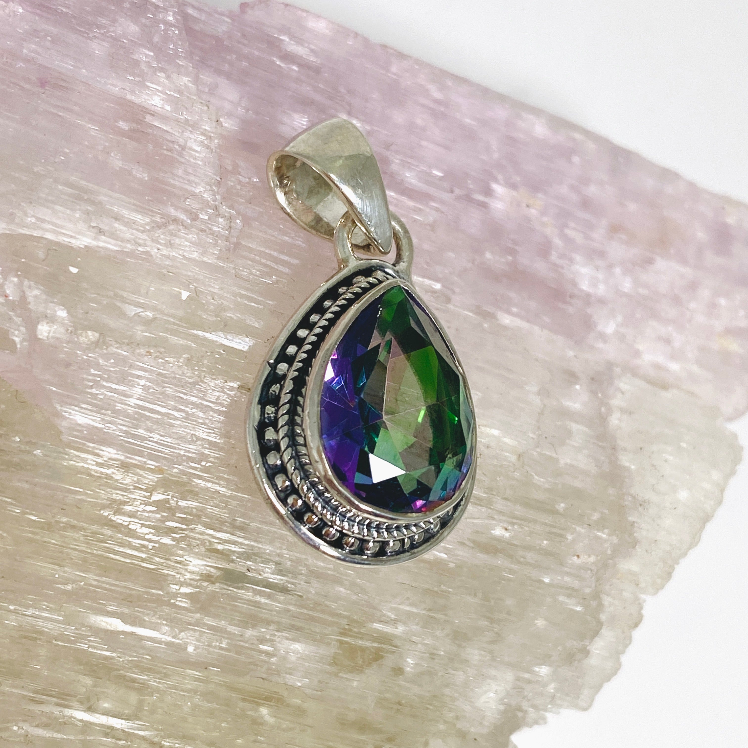 Natural Mystic Topaz Teardrop Faceted Bohemian Pendant Necklace KPGJ4590 - Perfect for Boho Chic Outfits & Special Occasions
