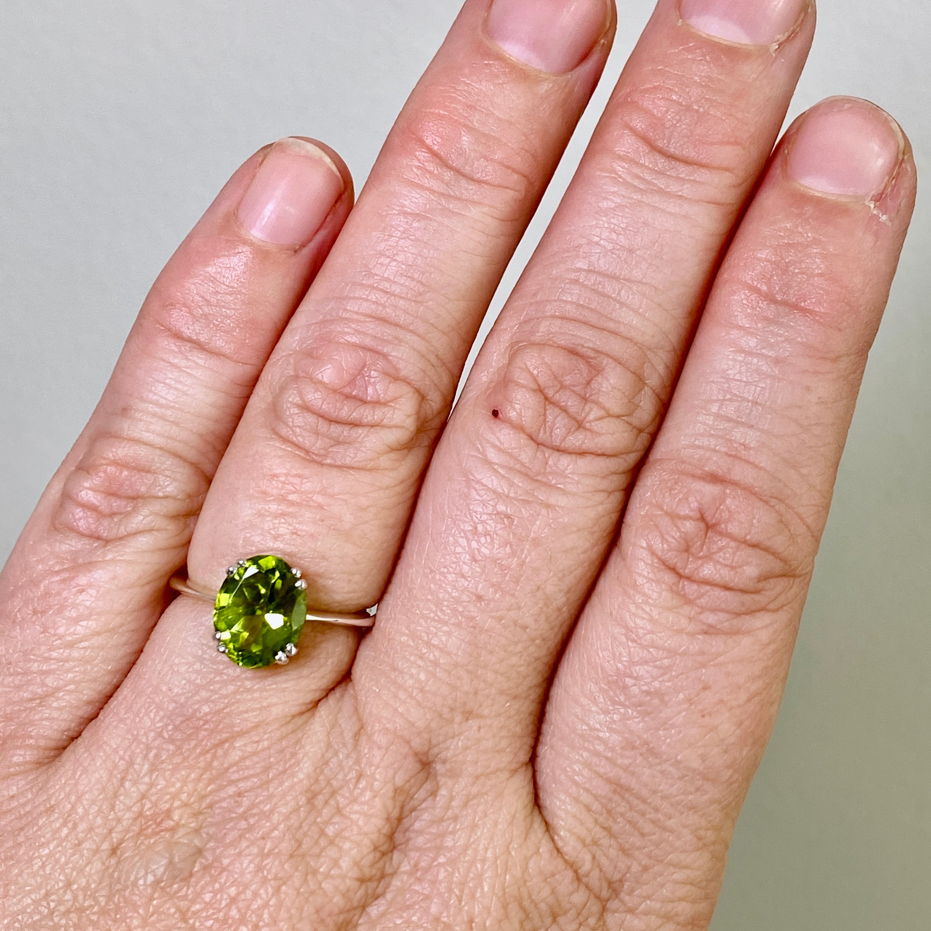 Peridot Oval Faceted Ring Size 5.5 - Dainty Green Gemstone Jewelry for Women - Perfect for Engagement, Anniversary & Everyday Wear
