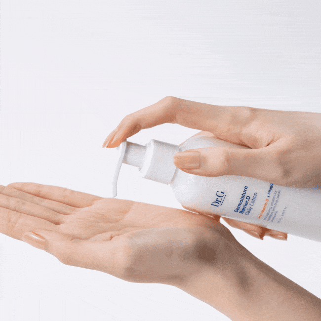 DR.G DERMOISTURE BARRIER D. DAILY LOTION 300ml - Hydrating Moisturizer for Dry & Sensitive Skin | Dermatologist Recommended | Perfect for Daily Face & Body Care