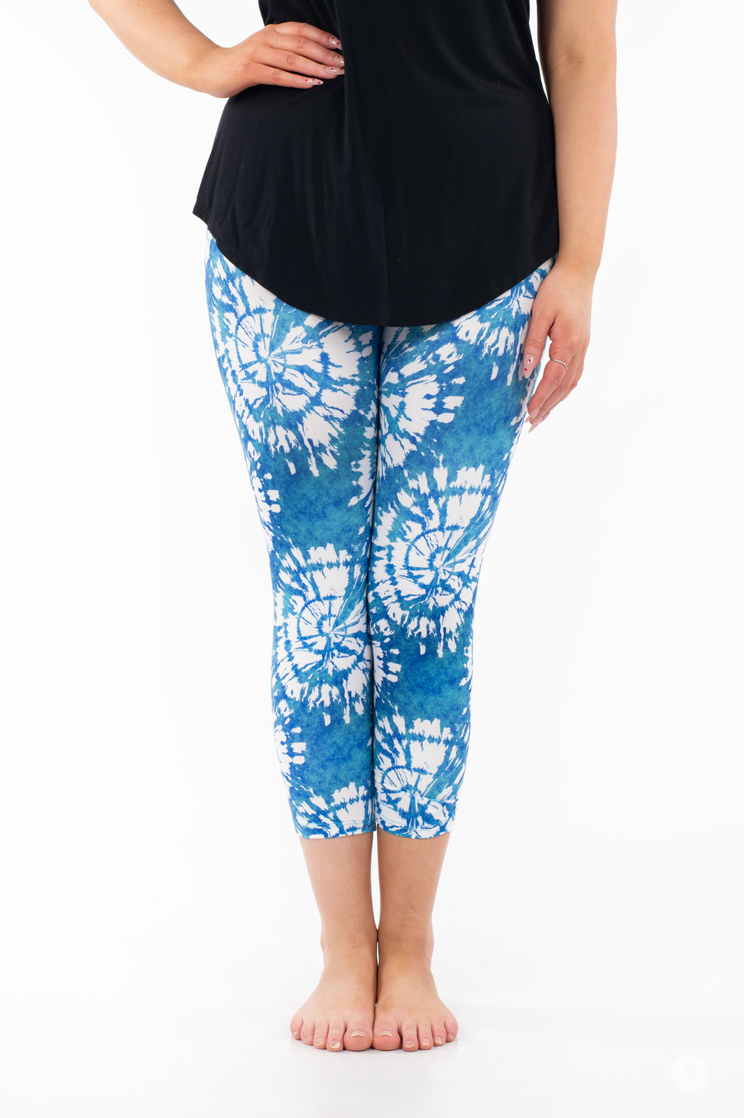 Tidal Twist Crops - Stylish Women's Cropped Tops for Casual Wear, Beach Outfits & Summer Fashion
