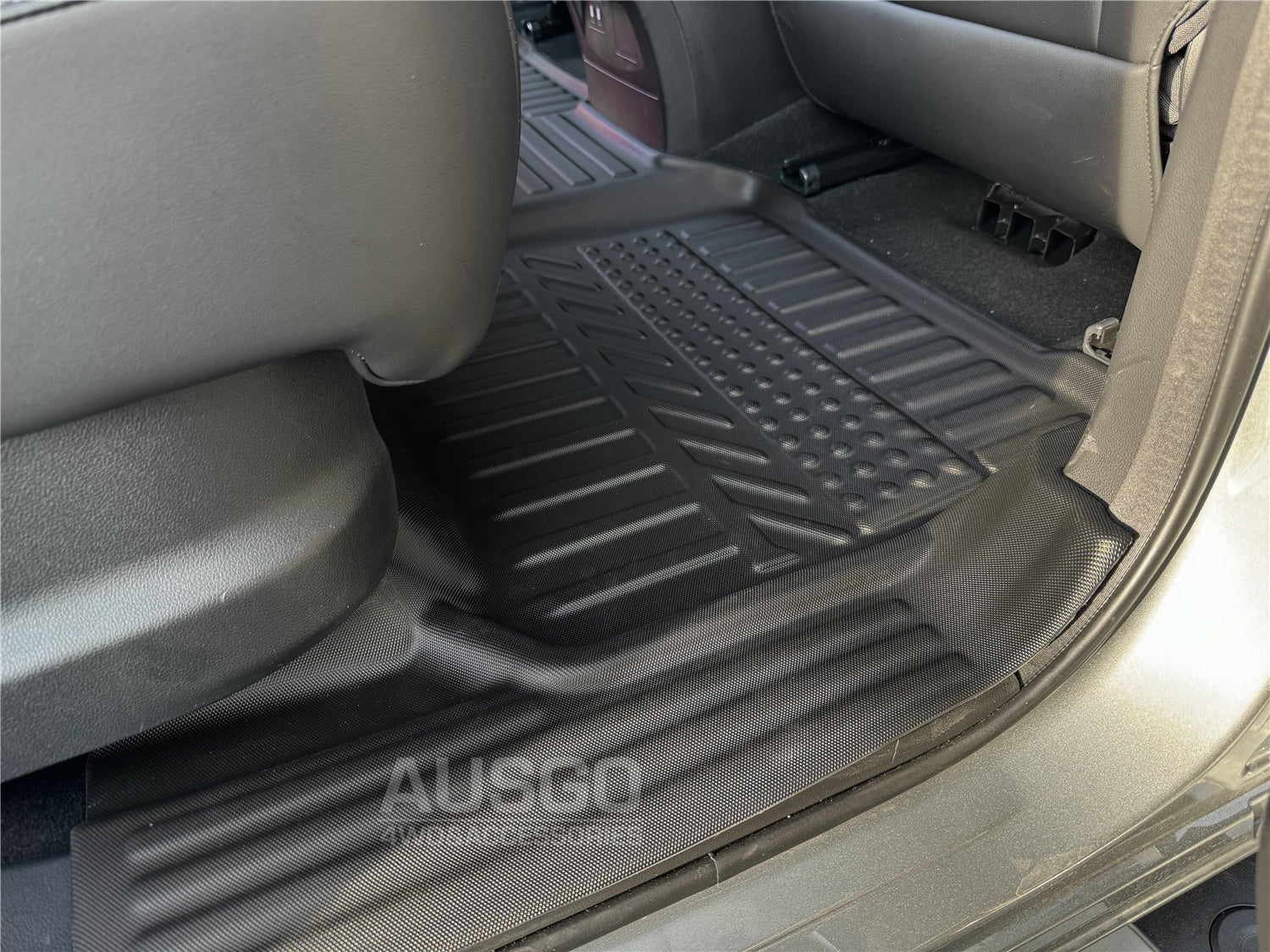 5D Custom Fit Car Floor Mats for GWM Cannon Alpha 2024-2025 - All-Weather Protection, Non-Slip Design, Easy to Clean - Perfect for Off-Road, Daily Commute & Family Road Trips