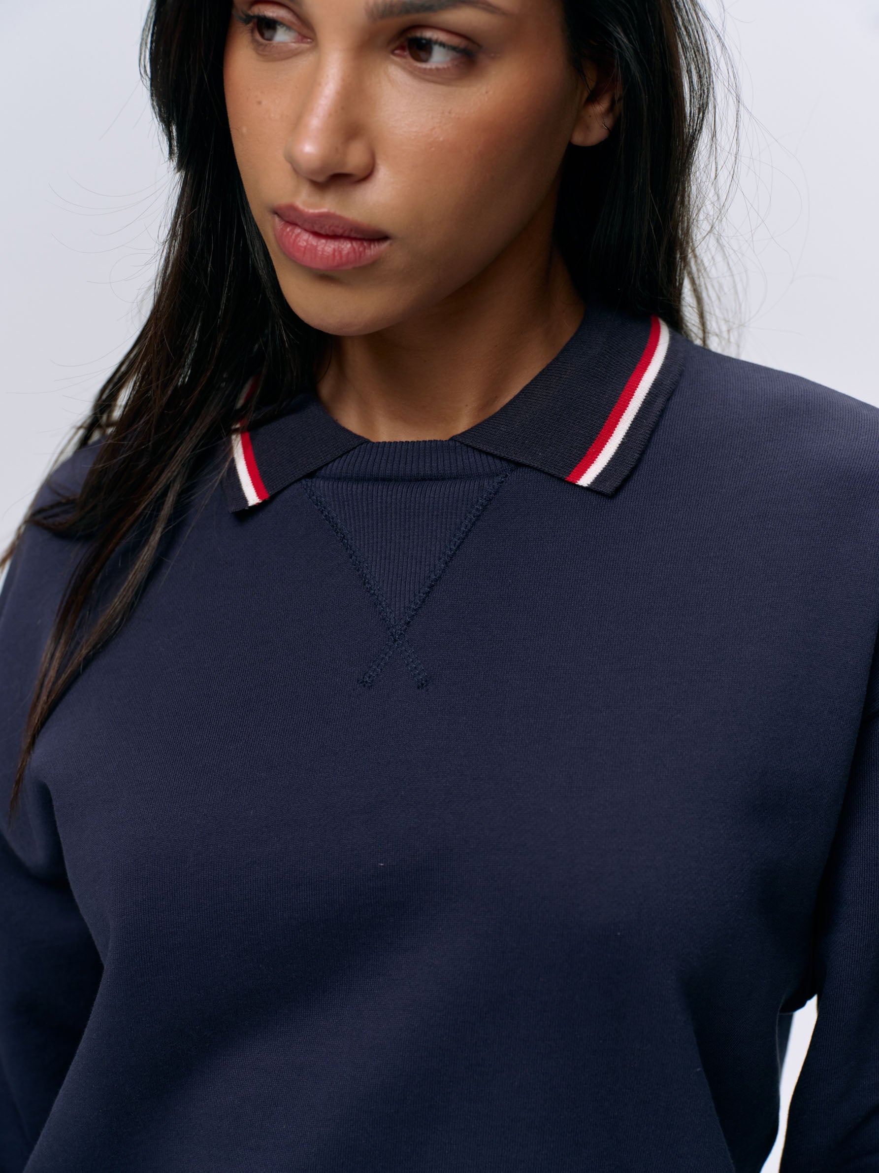 Stylish Navy Blue & Marshmallow White Collared Sweatshirt for Men & Women - Perfect for Casual Wear, Work & Outdoor Activities