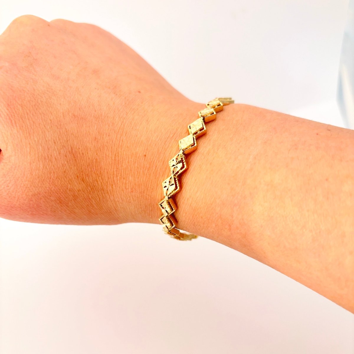 10K Yellow Gold Bracelet for Women - 7.5 Inch Adjustable Chain Link Bracelet | Elegant Jewelry Gift for Birthday, Anniversary & Special Occasions