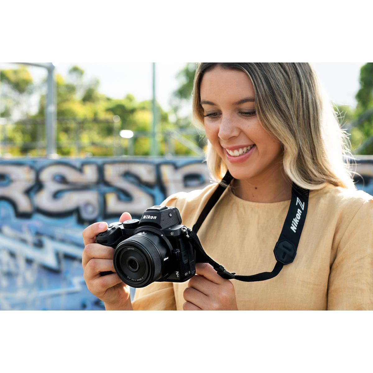 Nikon Z 28mm F2.8 Compact Prime Lens for Mirrorless Cameras - Perfect for Street Photography, Travel & Everyday Shooting
