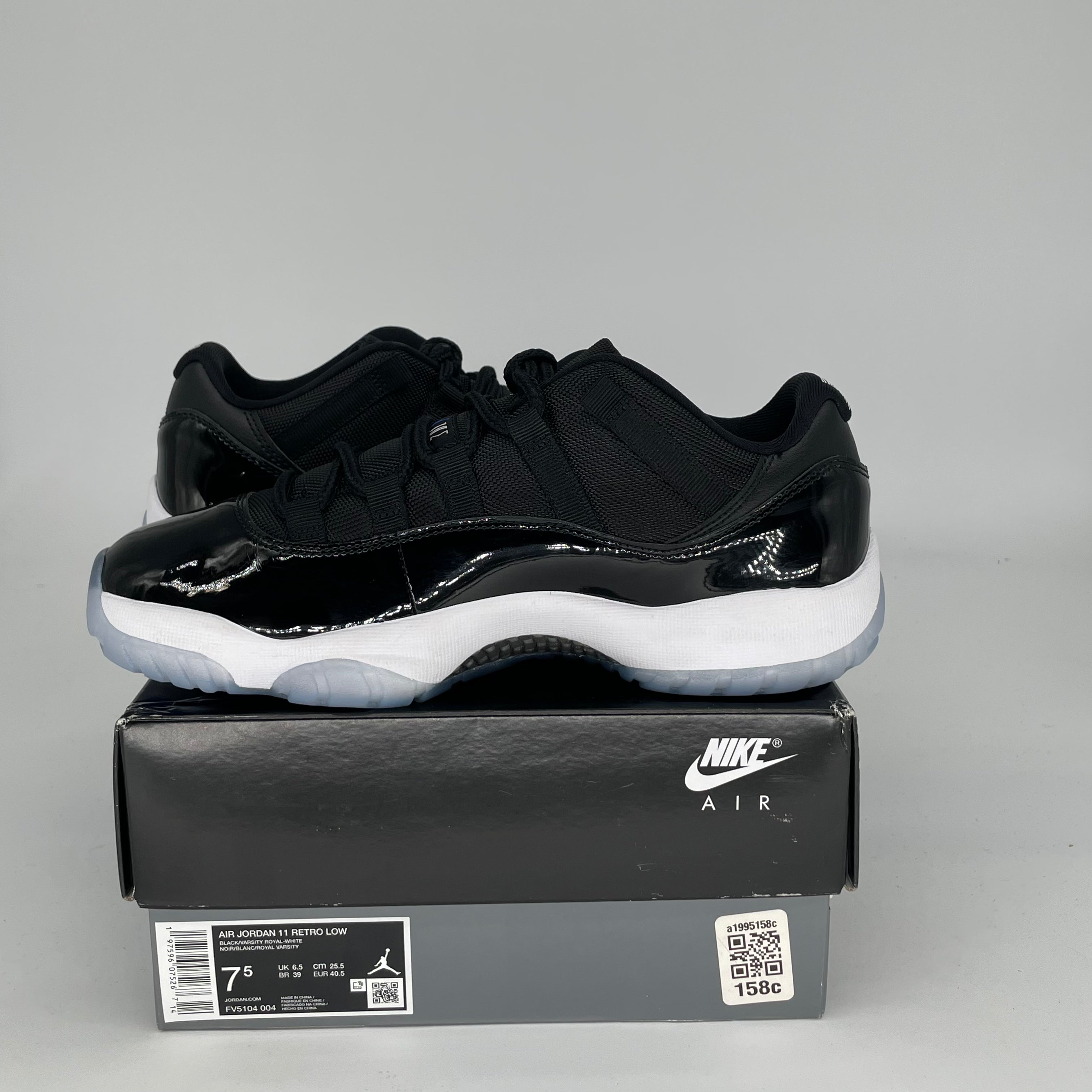 AIR JORDAN 11 LOW SPACE JAM Basketball Shoes Men's Size 7.5/9W - Black/White FV5104-004 | Retro Sneakers for Casual Wear & Court Performance