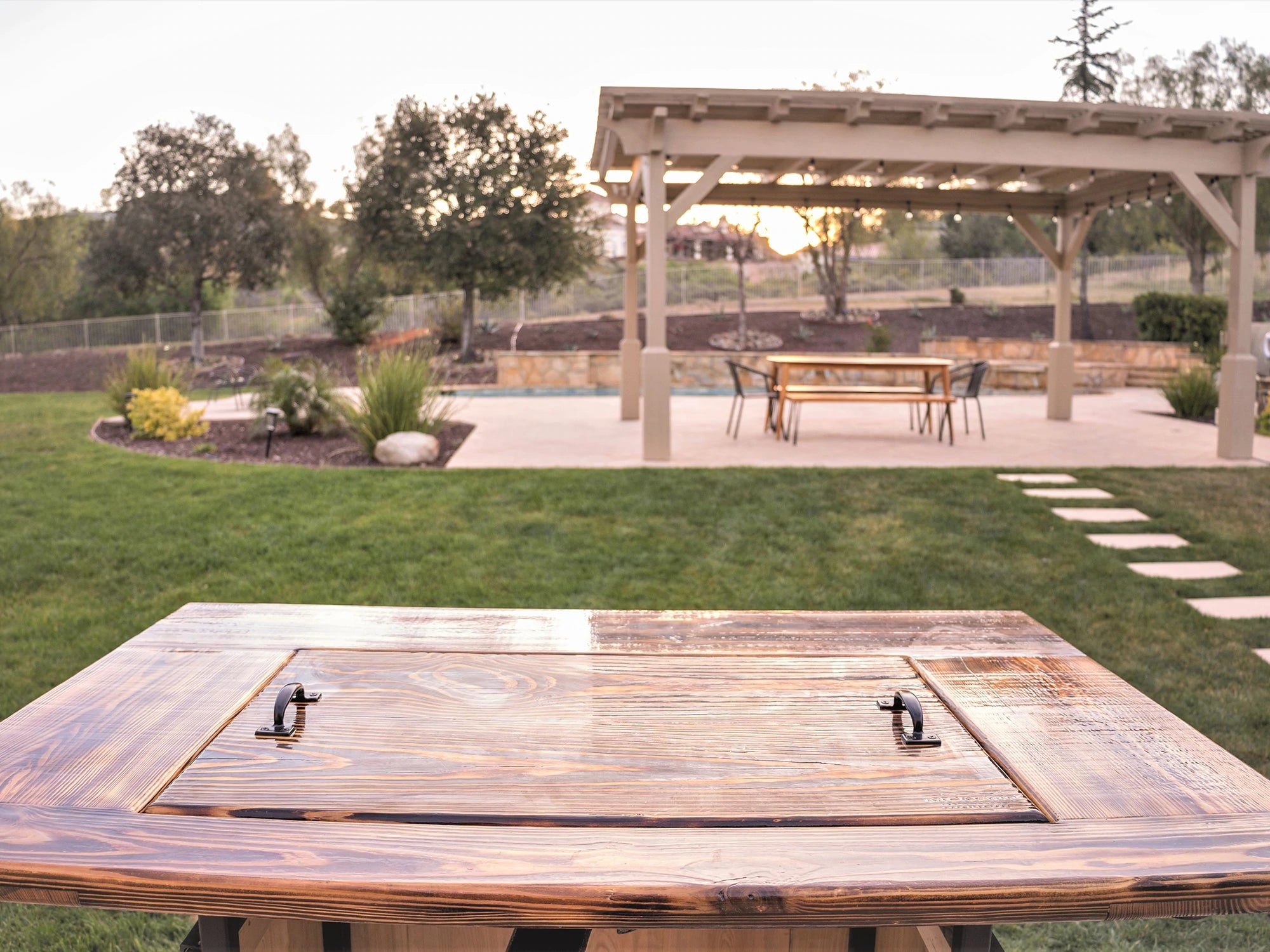 Premium Backyard Hibachi Grill - Pecky Cypress Wood - Perfect for Outdoor Cooking, BBQ, and Patio Dining | BY BHPOGPC