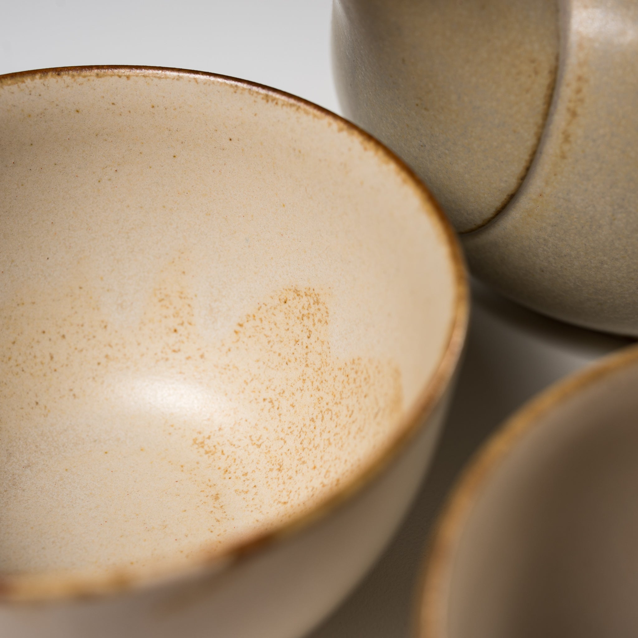 Tori Bird Teapot Set with 2 Cups - Japanese Style Ceramic Tea Set for Home & Office Use - Perfect for Afternoon Tea, Gifts, and Relaxation