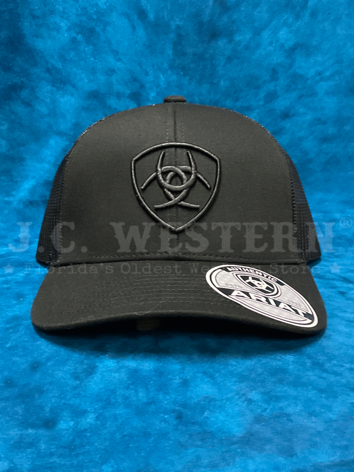 Ariat A300053001 Snapback Shield Logo Cap - Black Adjustable Baseball Hat for Men & Women - Perfect for Outdoor Activities, Sports & Casual Wear