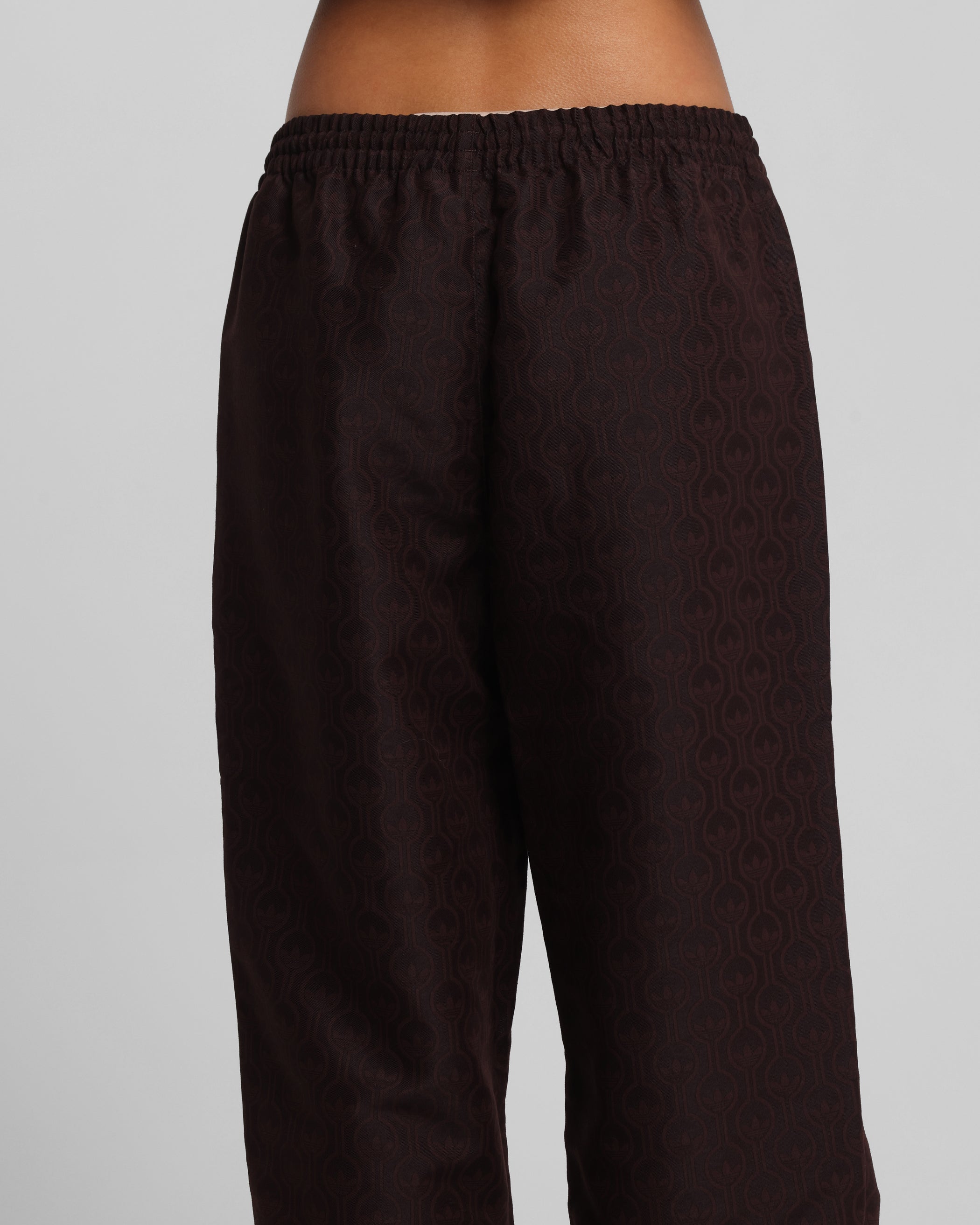 Adidas Originals 70's Club Trackpants - Vintage Brown Retro Joggers for Men | Casual Streetwear & Lounge Pants for Gym, Running, and Everyday Wear