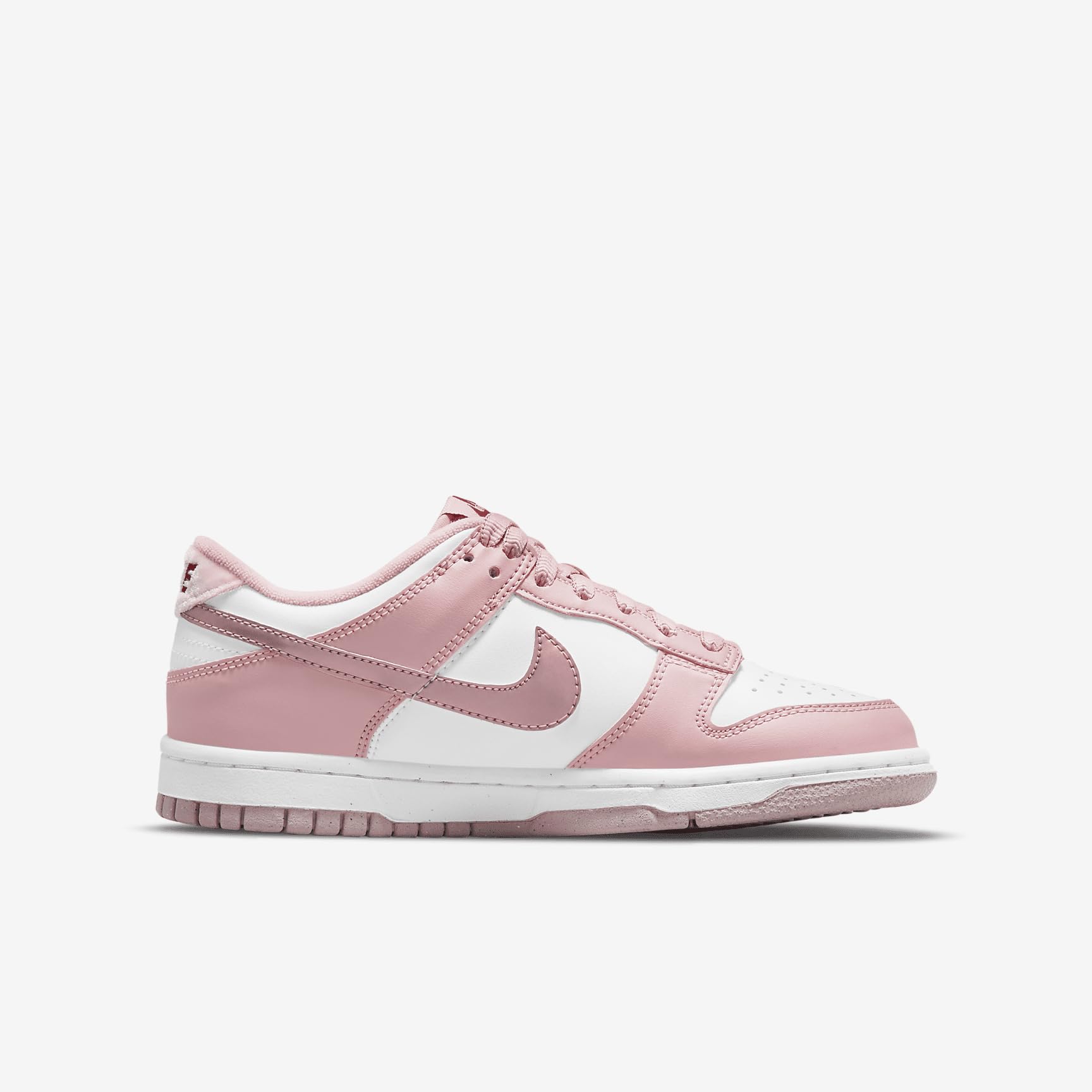 Nike Dunk Low GS Boys Shoes - Lightweight Sneakers for Kids, Comfortable & Durable - Perfect for School, Sports & Everyday Wear