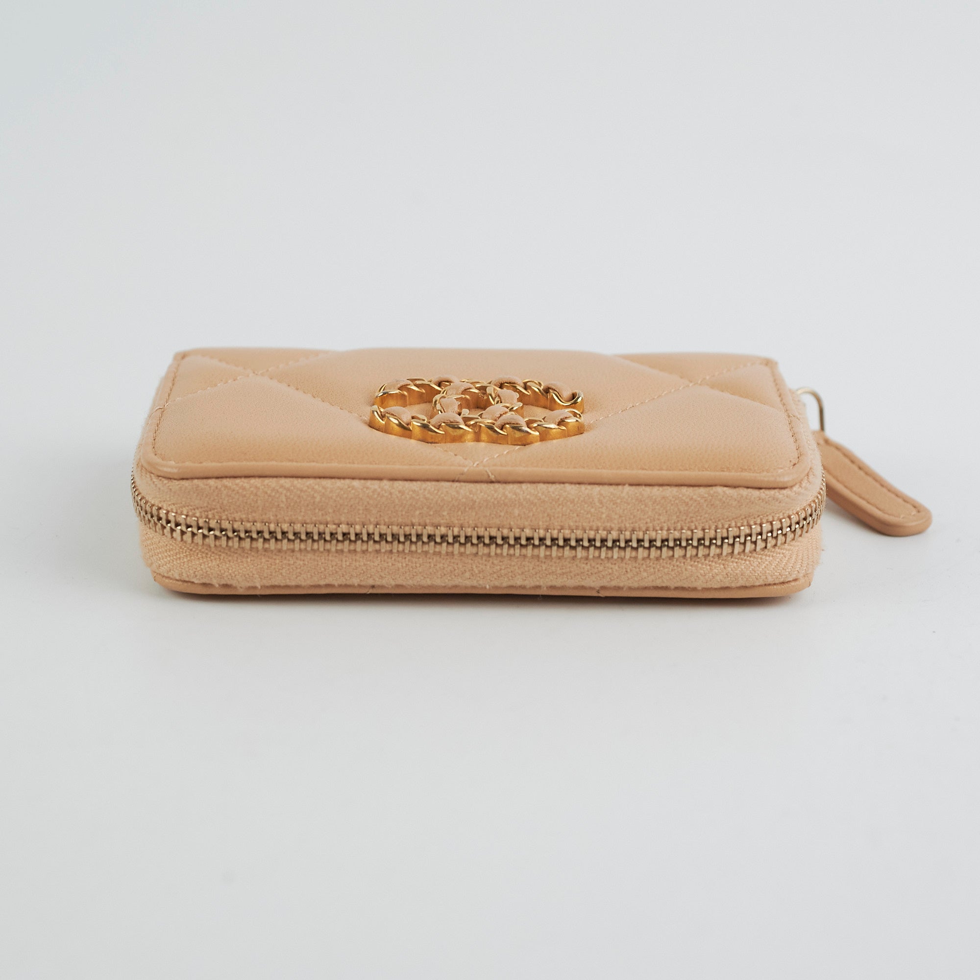 Chanel 19 Zip Cardholder Wallet in Beige - Luxury Leather Card Case for Women, Perfect for Everyday Use & Travel Essentials