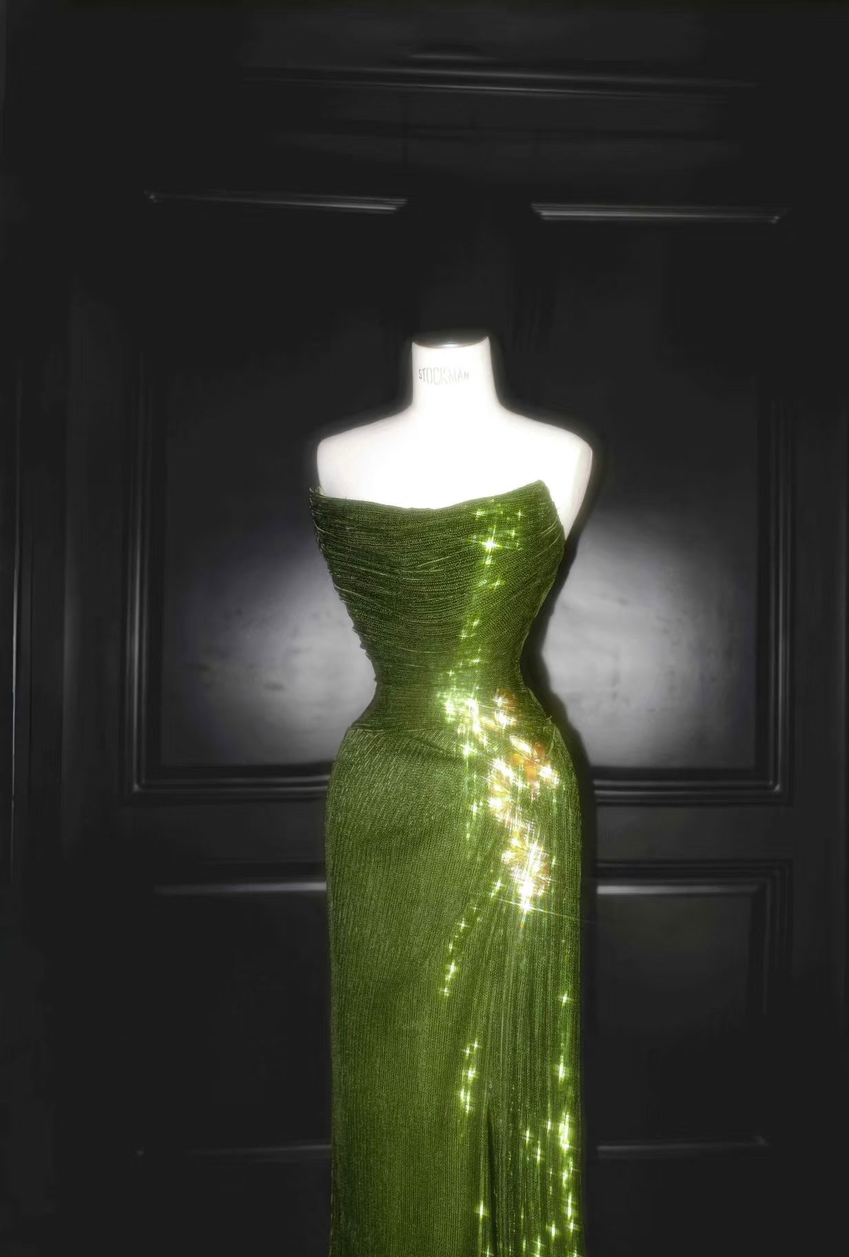 Mermaid Green Sequin Prom Dress for Women - Elegant Formal Evening Gown with Sparkling Sequins J6494 | Perfect for Homecoming, Prom Night, Wedding Guest & Special Occasions