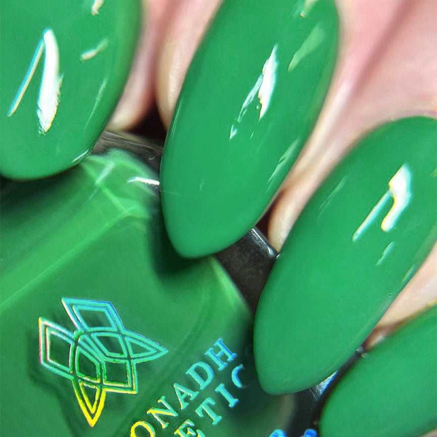 Solitaire Nail Polish - Long Lasting Glossy Nail Lacquer for Women | Perfect for Manicures, Pedicures & Special Occasions
