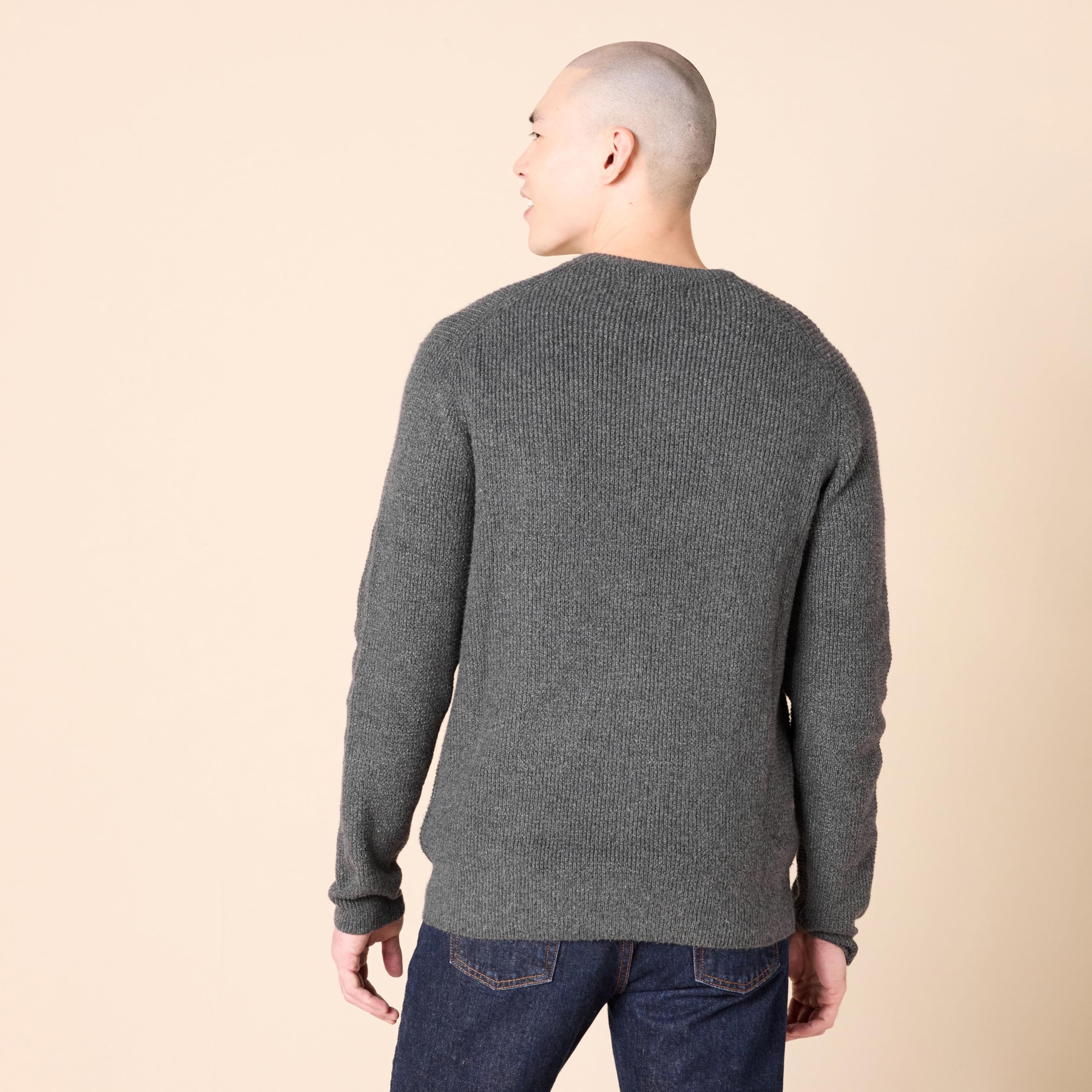 Amazon Essentials Men's Long-Sleeve Soft Touch Waffle Knit Crewneck Sweater - Warm Casual Pullover for Fall & Winter Outfits, Office Wear, and Weekend Relaxation