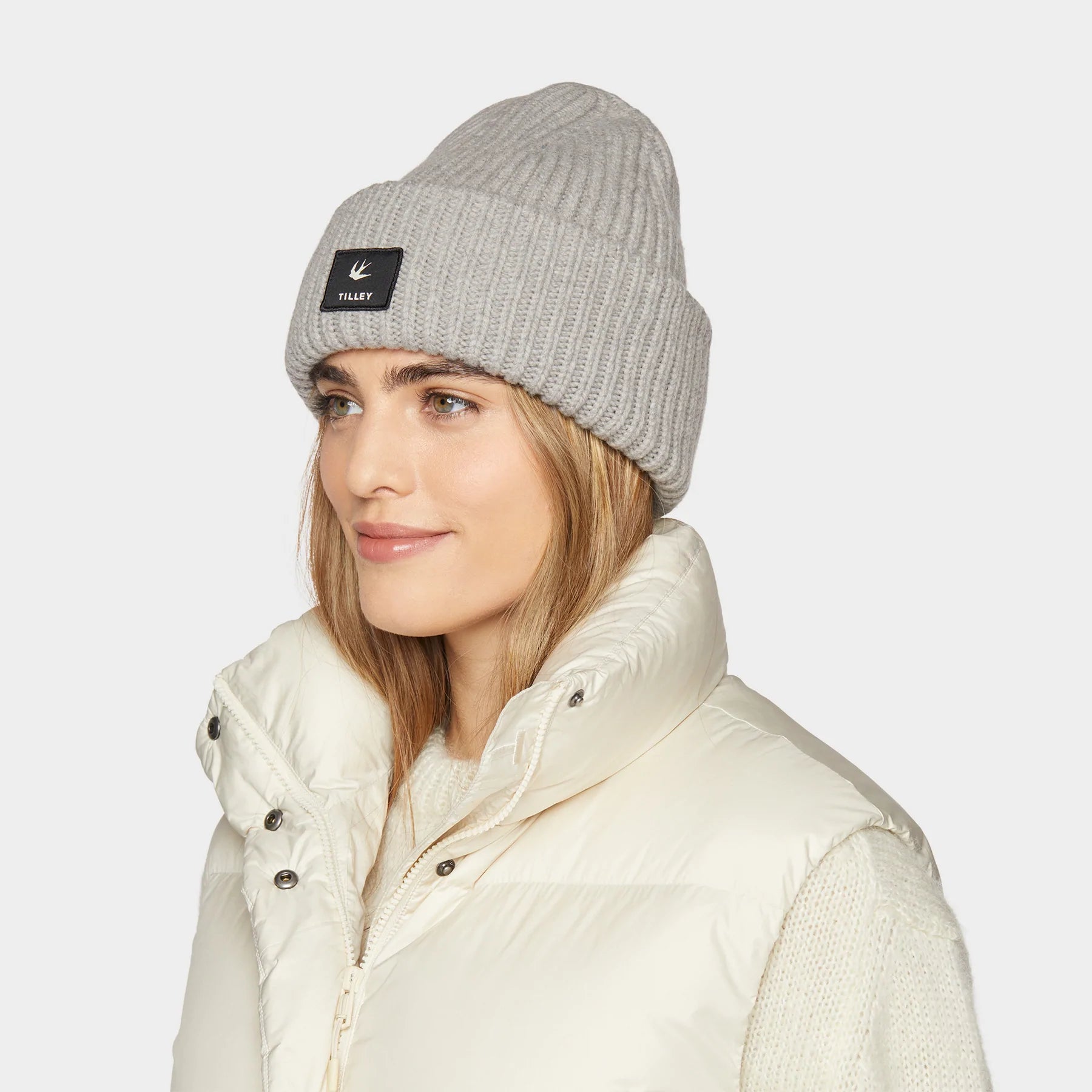 Tilley Alpine Beanie - Warm Winter Knit Hat for Men & Women - Soft Fleece Lined Cold Weather Cap for Skiing, Hiking & Outdoor Activities