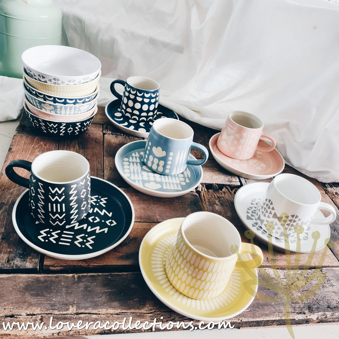 Groovy Embossed Dinnerware Set - 70% Off Clearance Sale | Elegant Tableware for Parties, Weddings & Home Decor